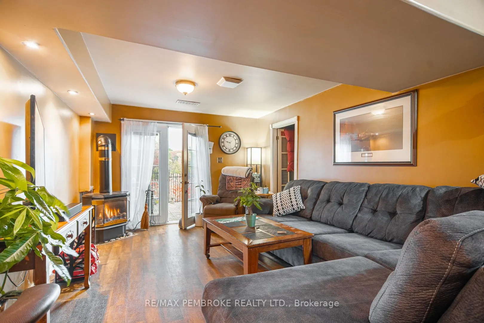 33 Vermont Meadows