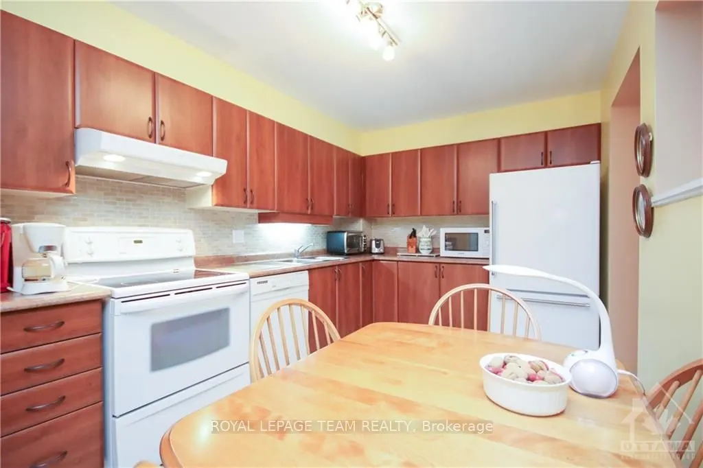260 Brittany Drive, #200