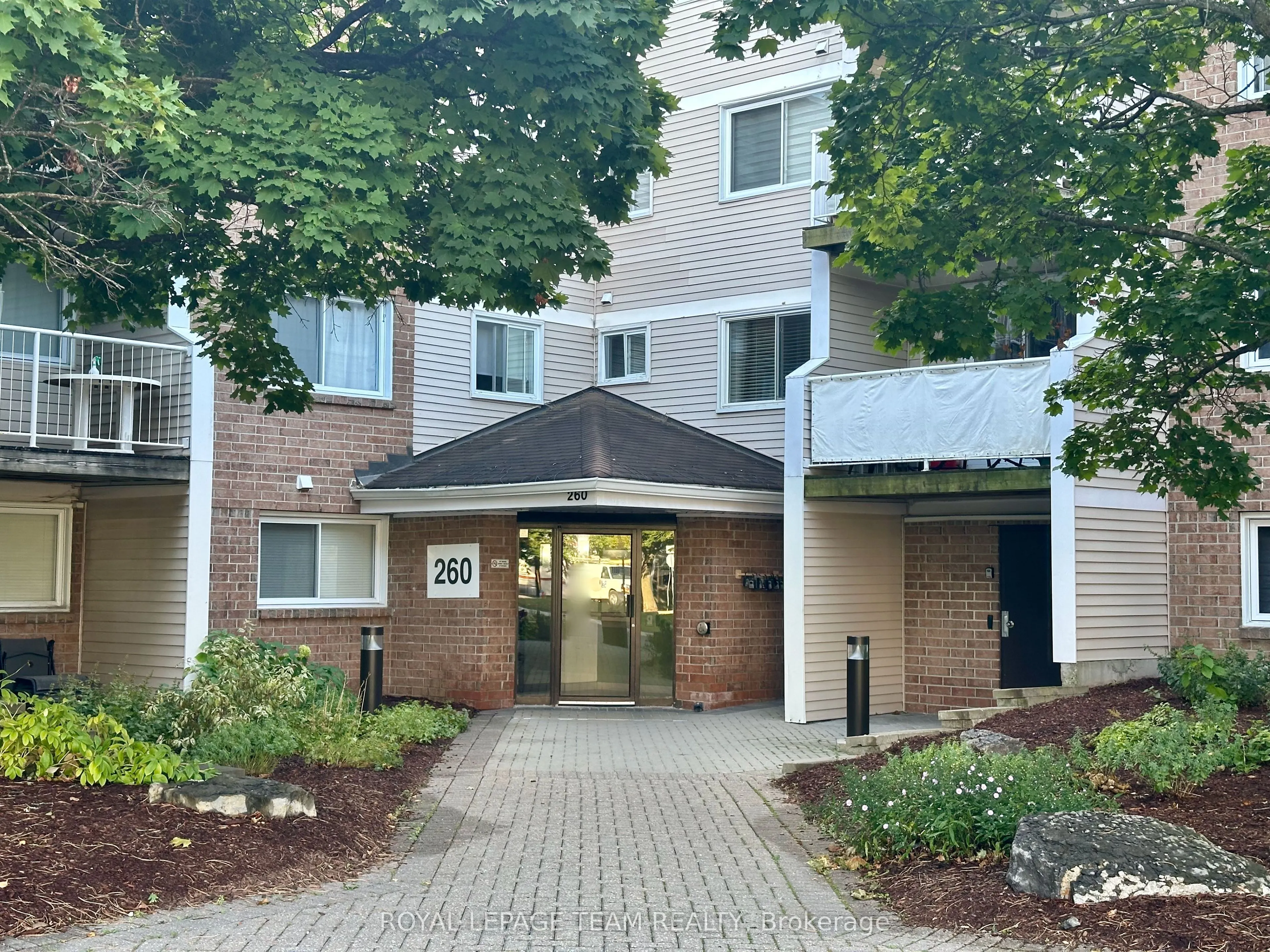 260 Brittany Drive, #200
