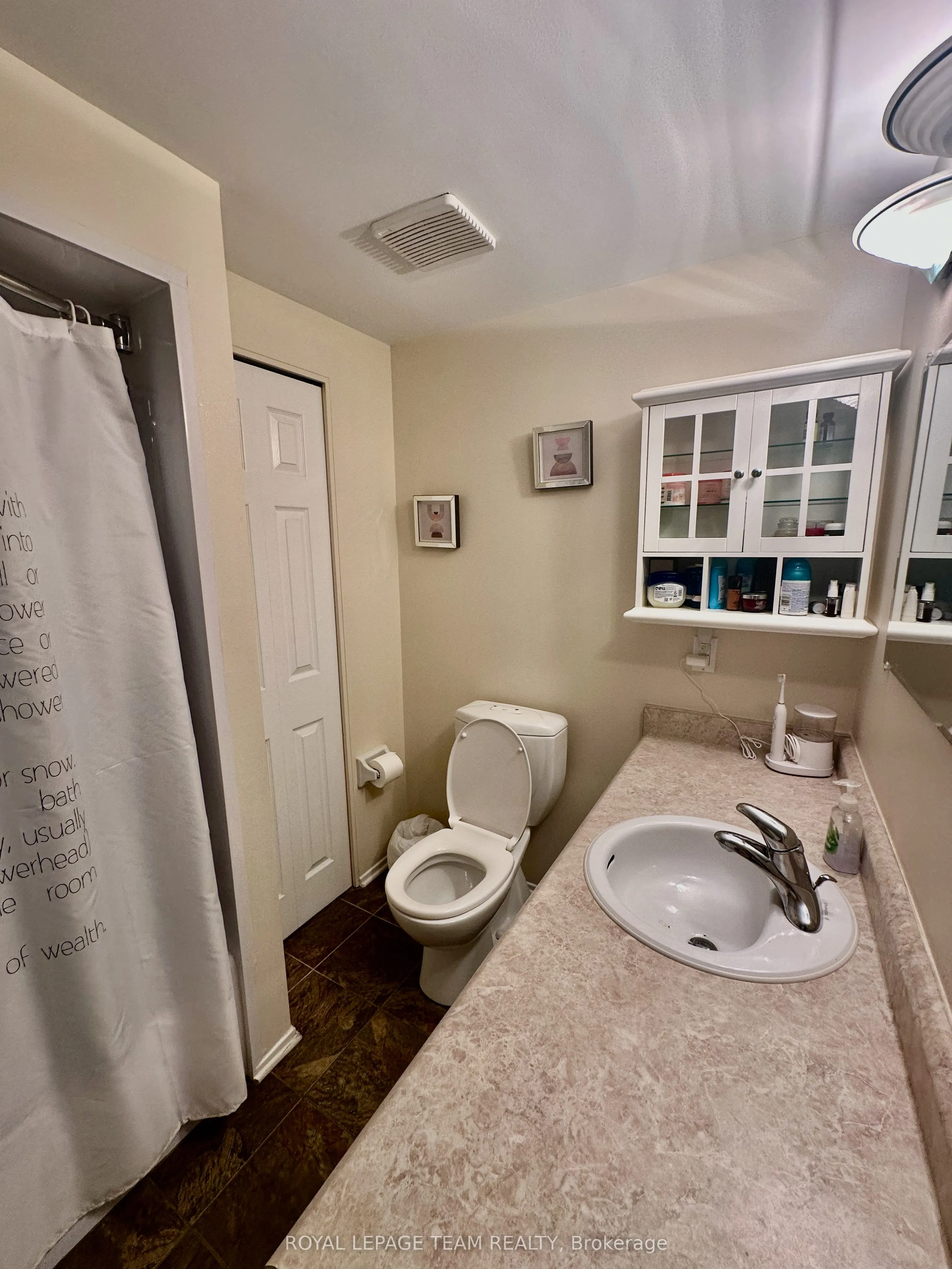 260 Brittany Drive, #200