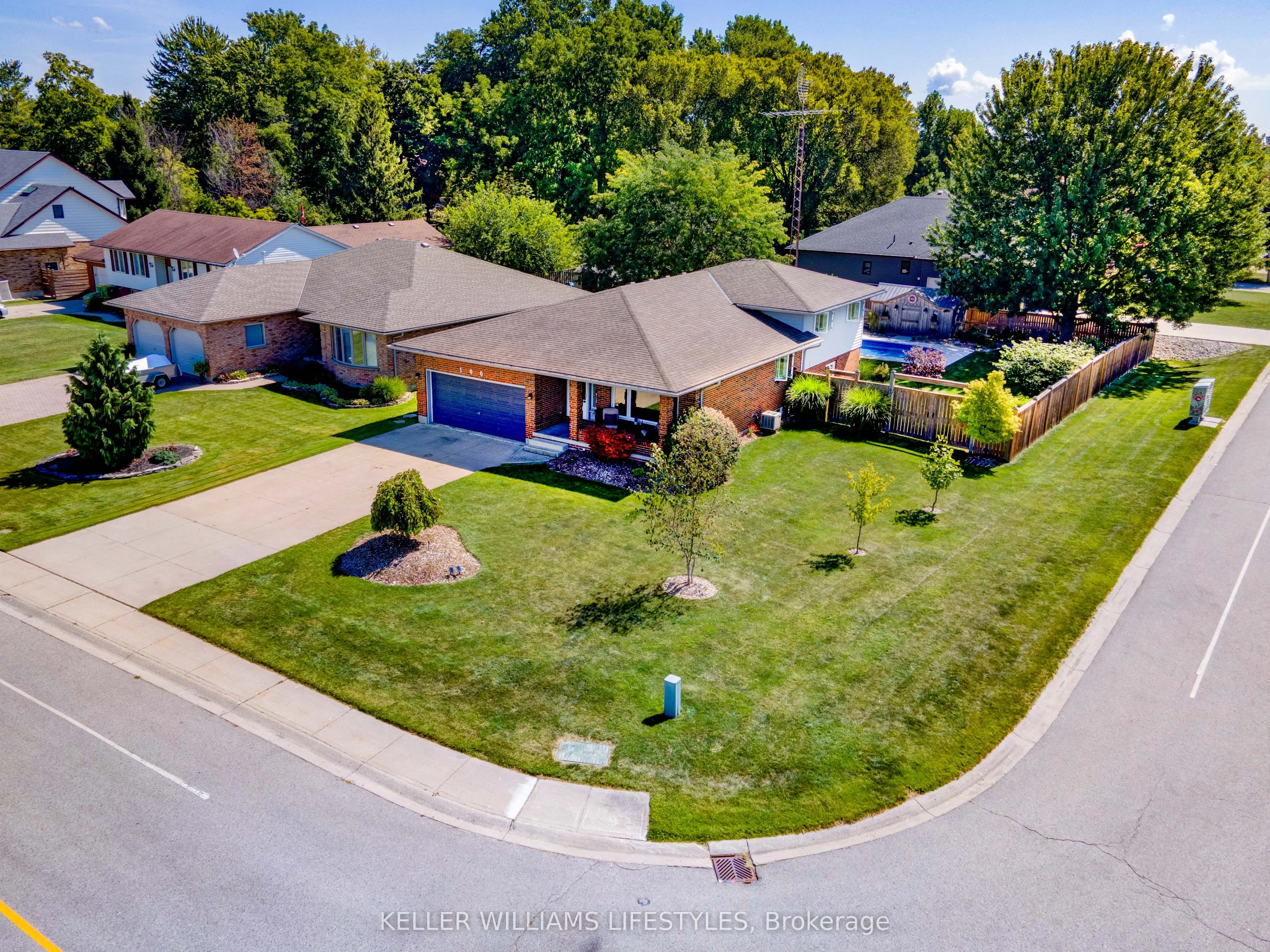 106 ANDERSON Avenue