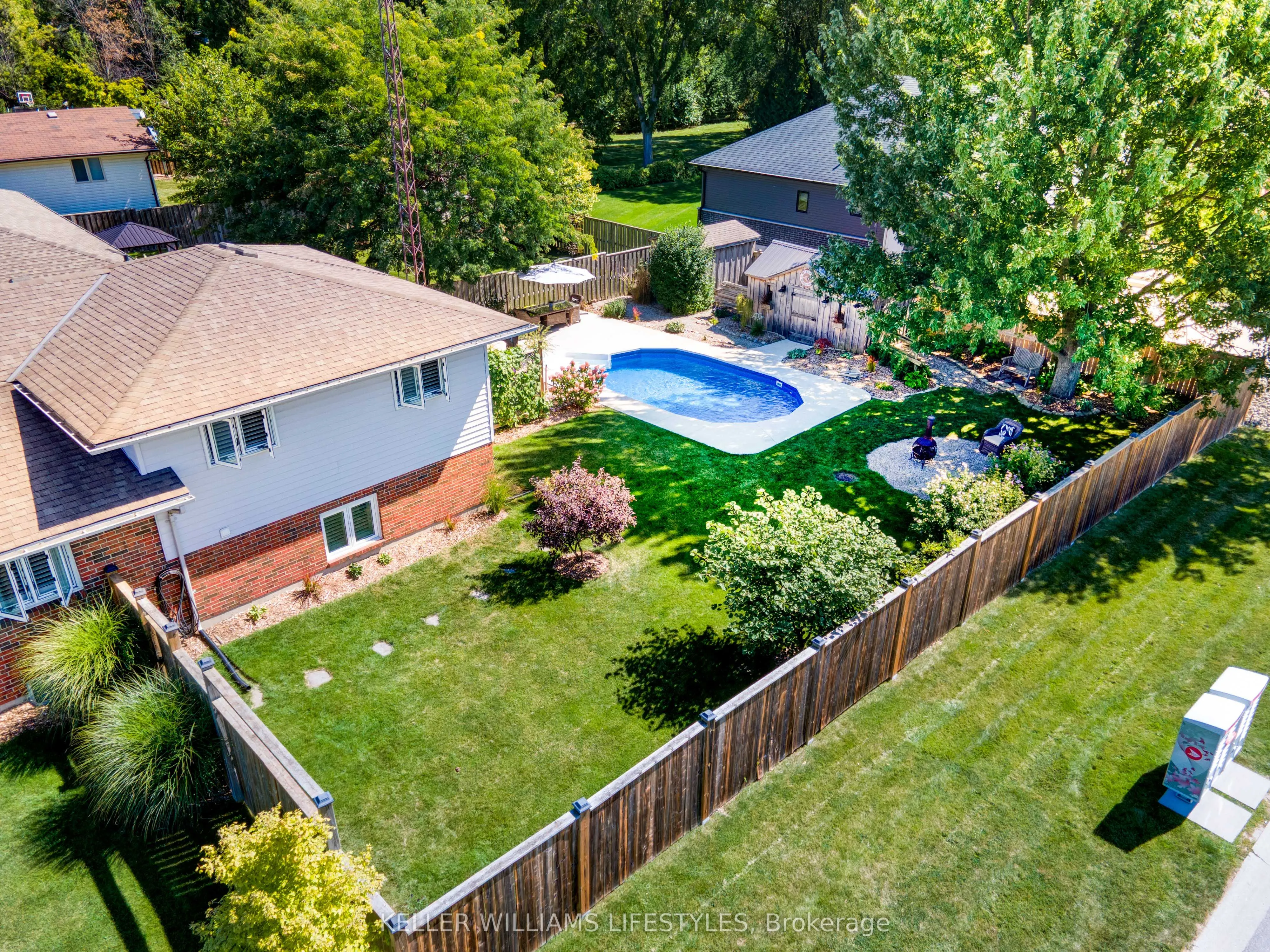 106 ANDERSON Avenue