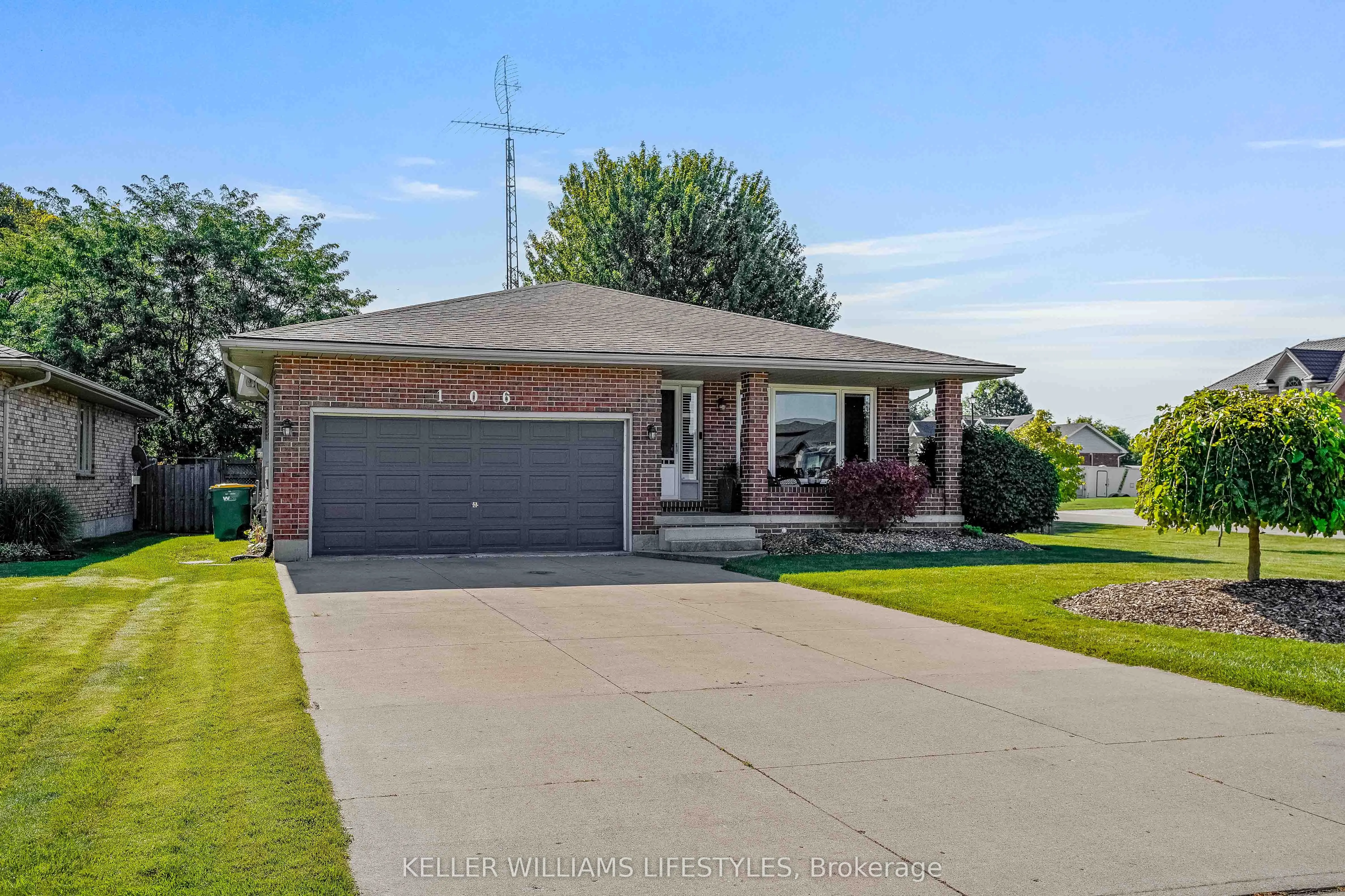 106 ANDERSON Avenue