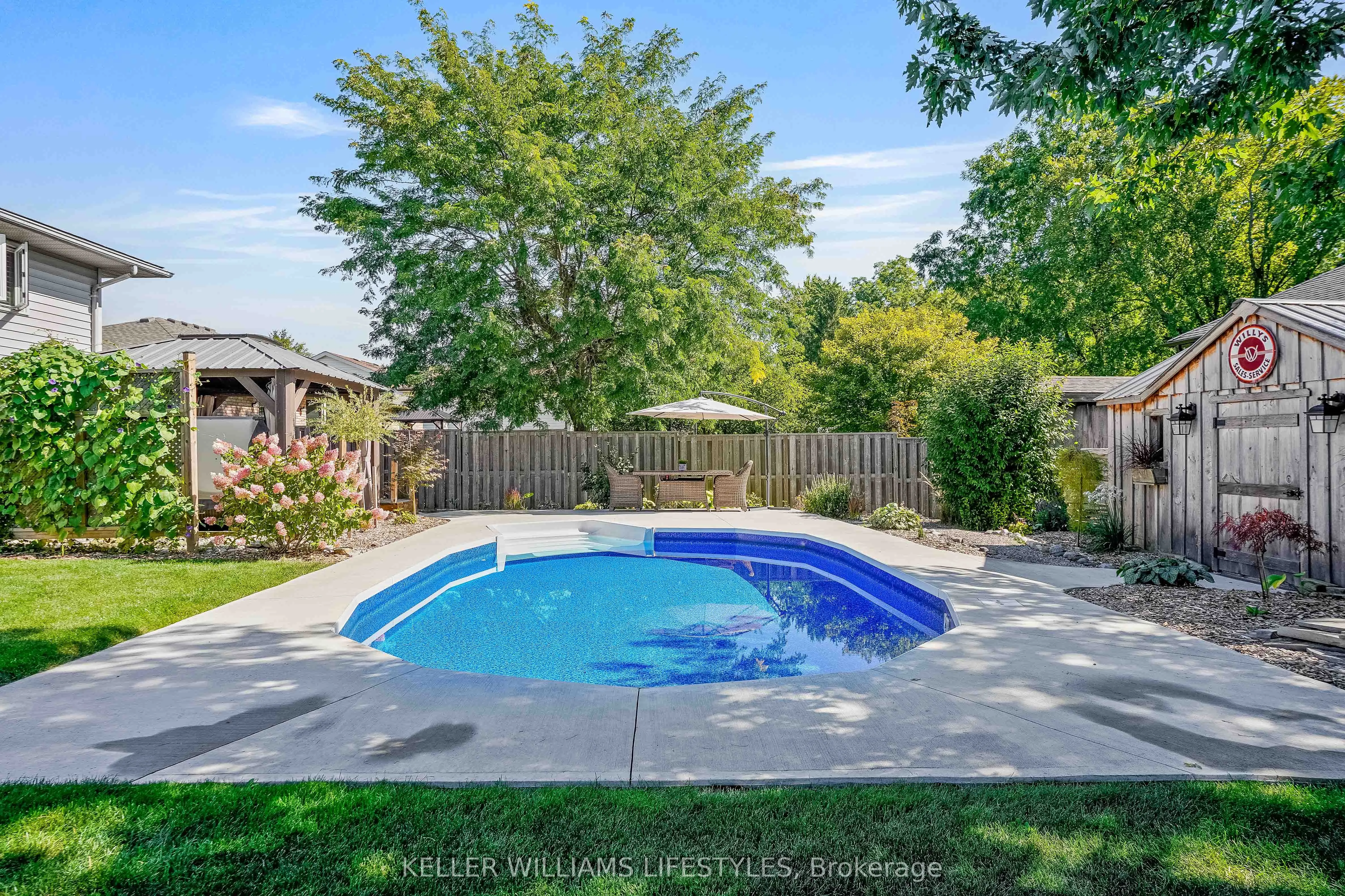 106 ANDERSON Avenue