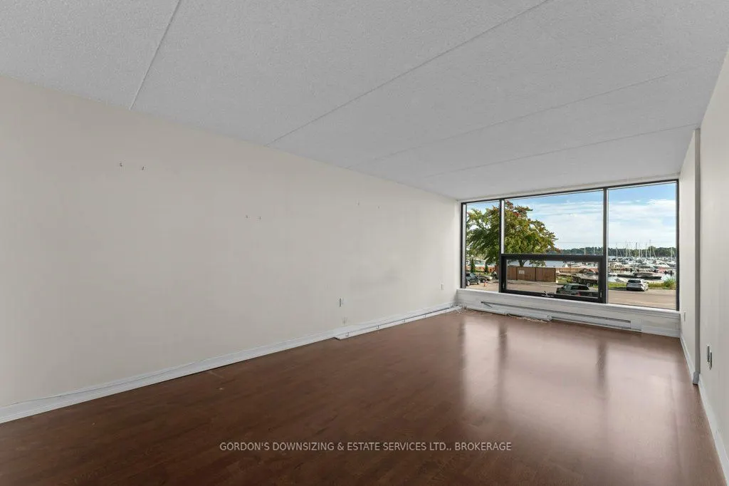 50 Market St Street, #105