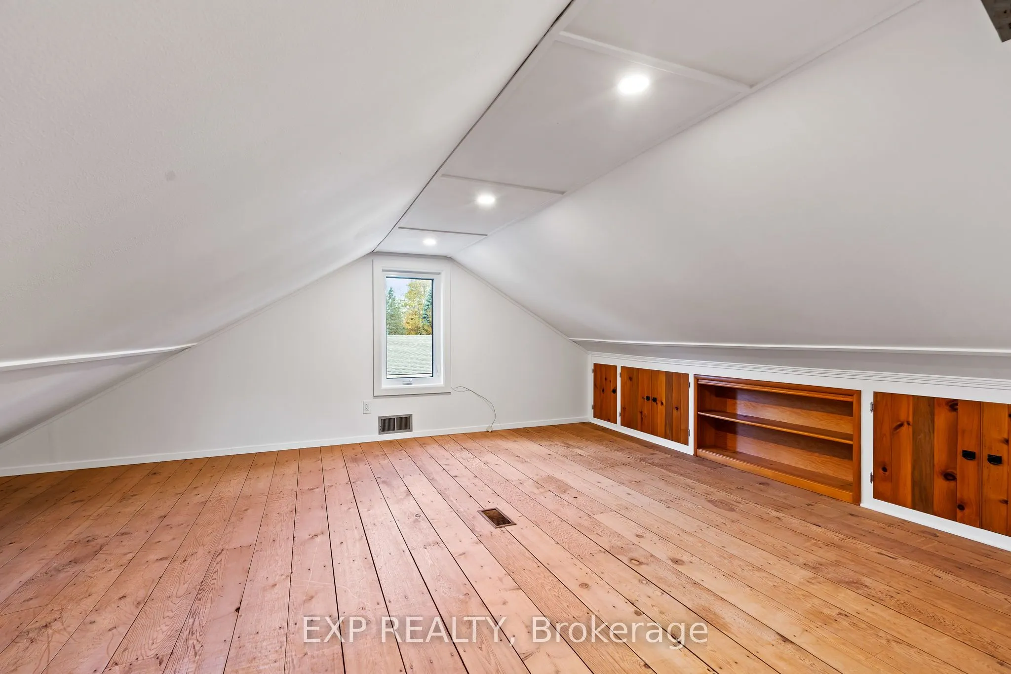 500 Chapin Parkway