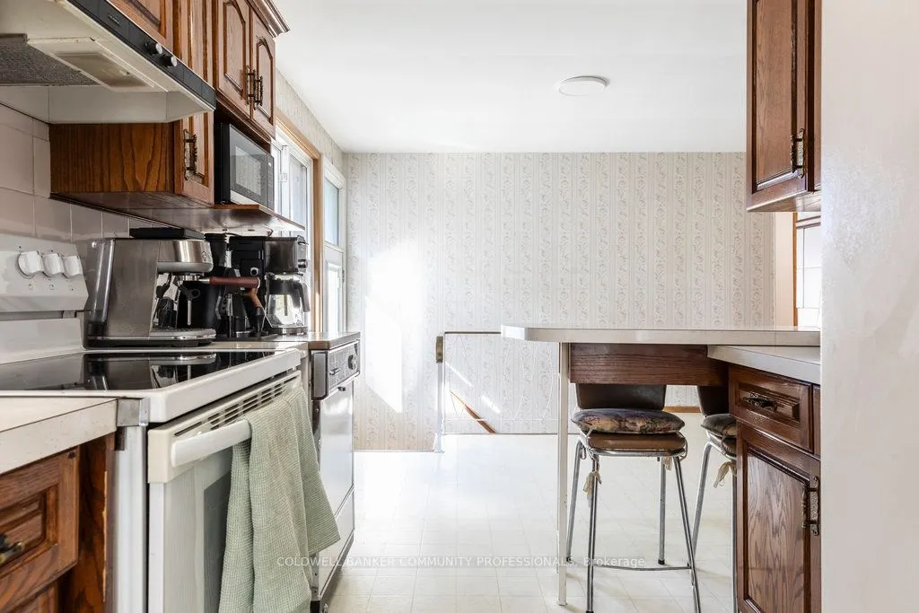 112 Nash Road S