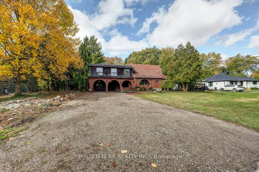 219 Centennial Avenue