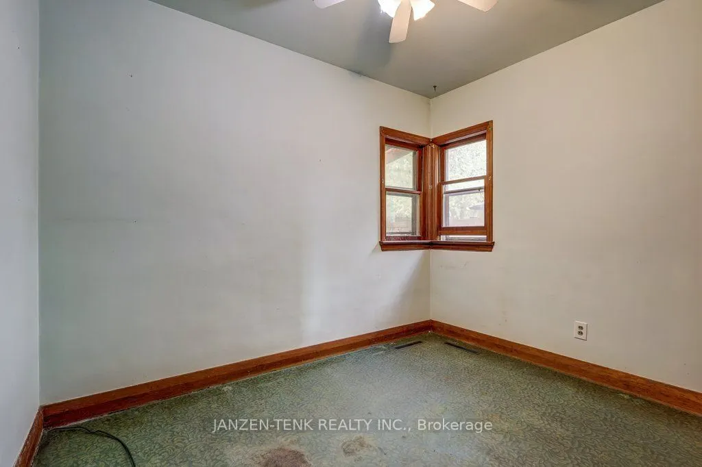219 Centennial Avenue