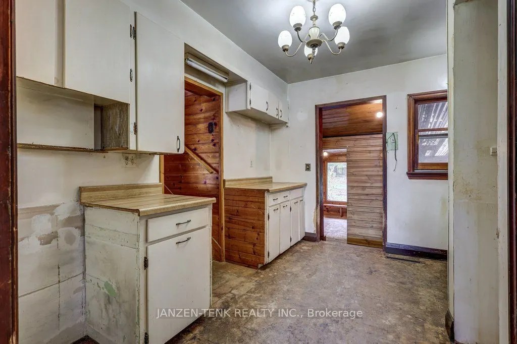 219 Centennial Avenue