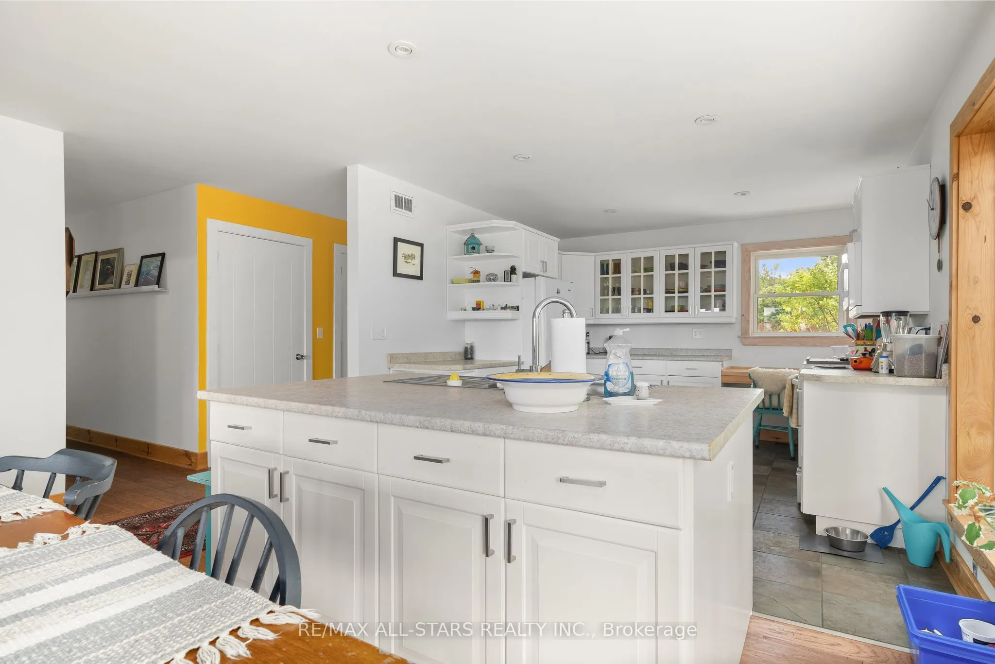 485 Burnt River Road