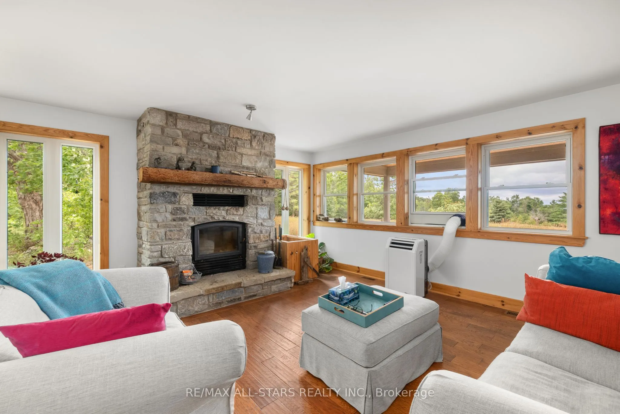 485 Burnt River Road