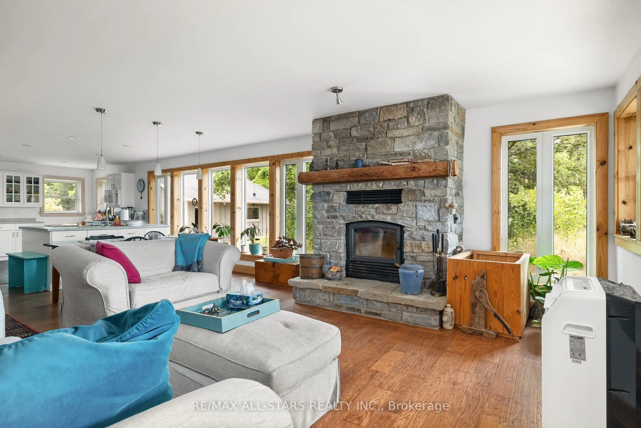 485 Burnt River Road
