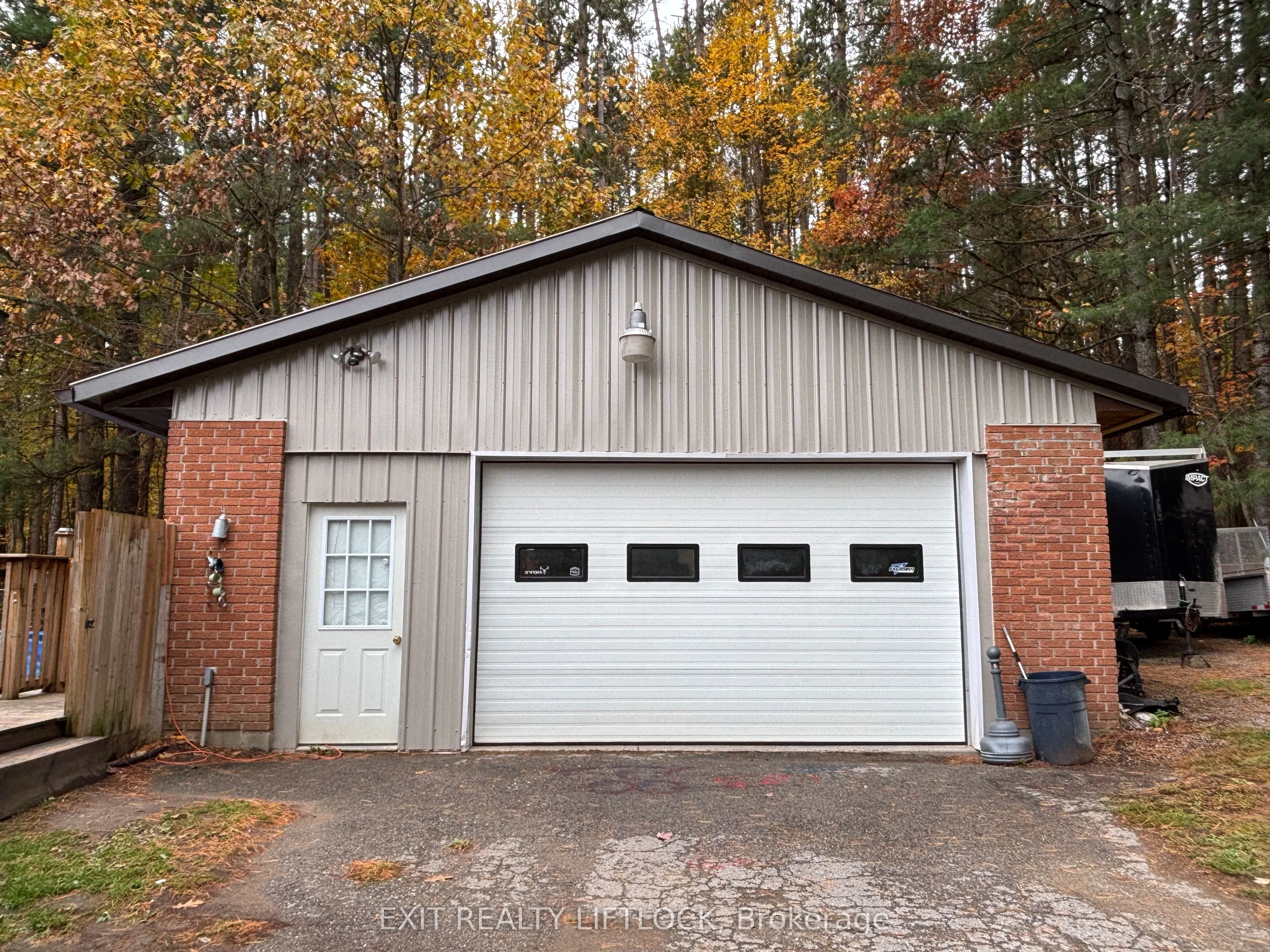 404 Belmont Concession 8