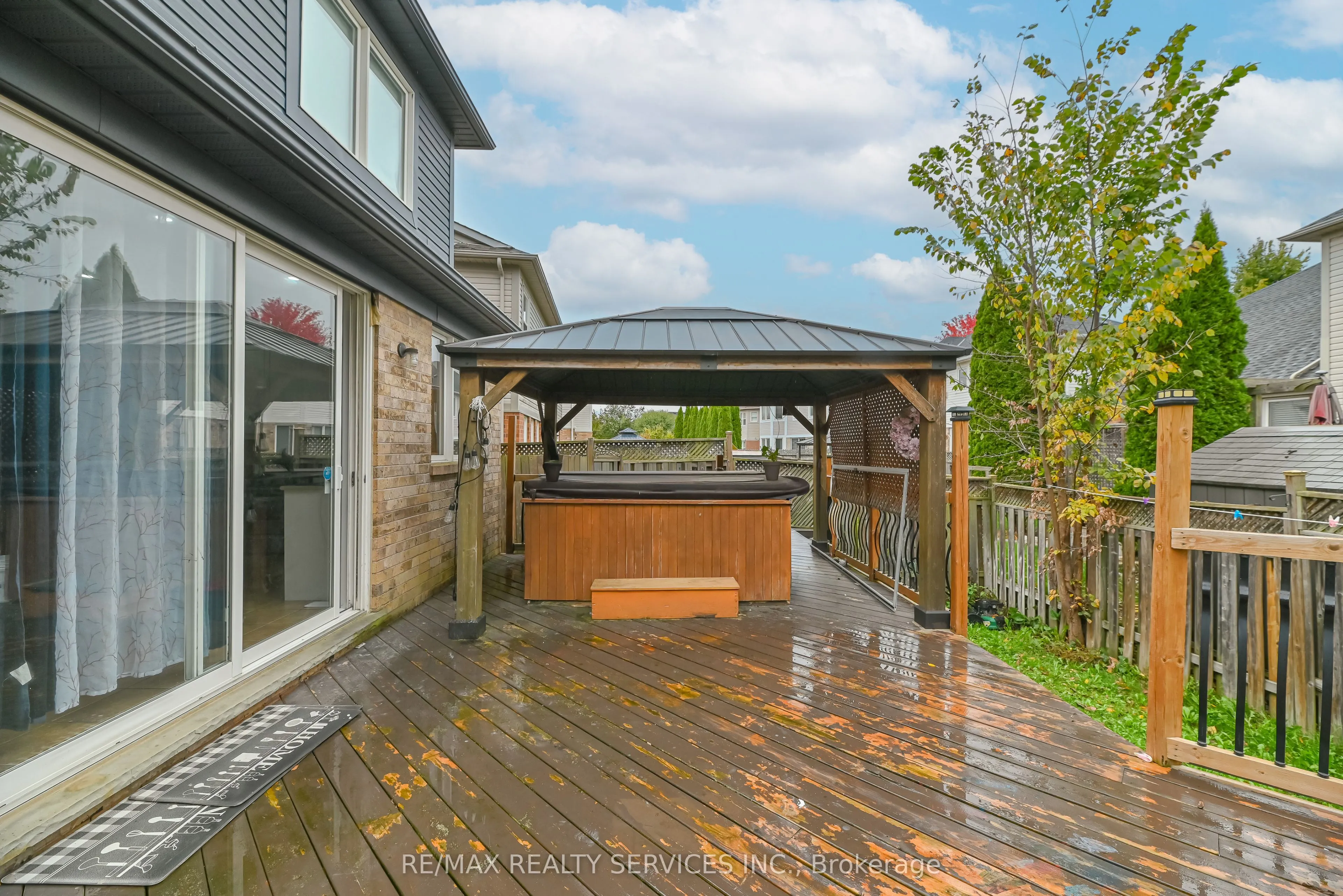 96 Brayshaw Drive