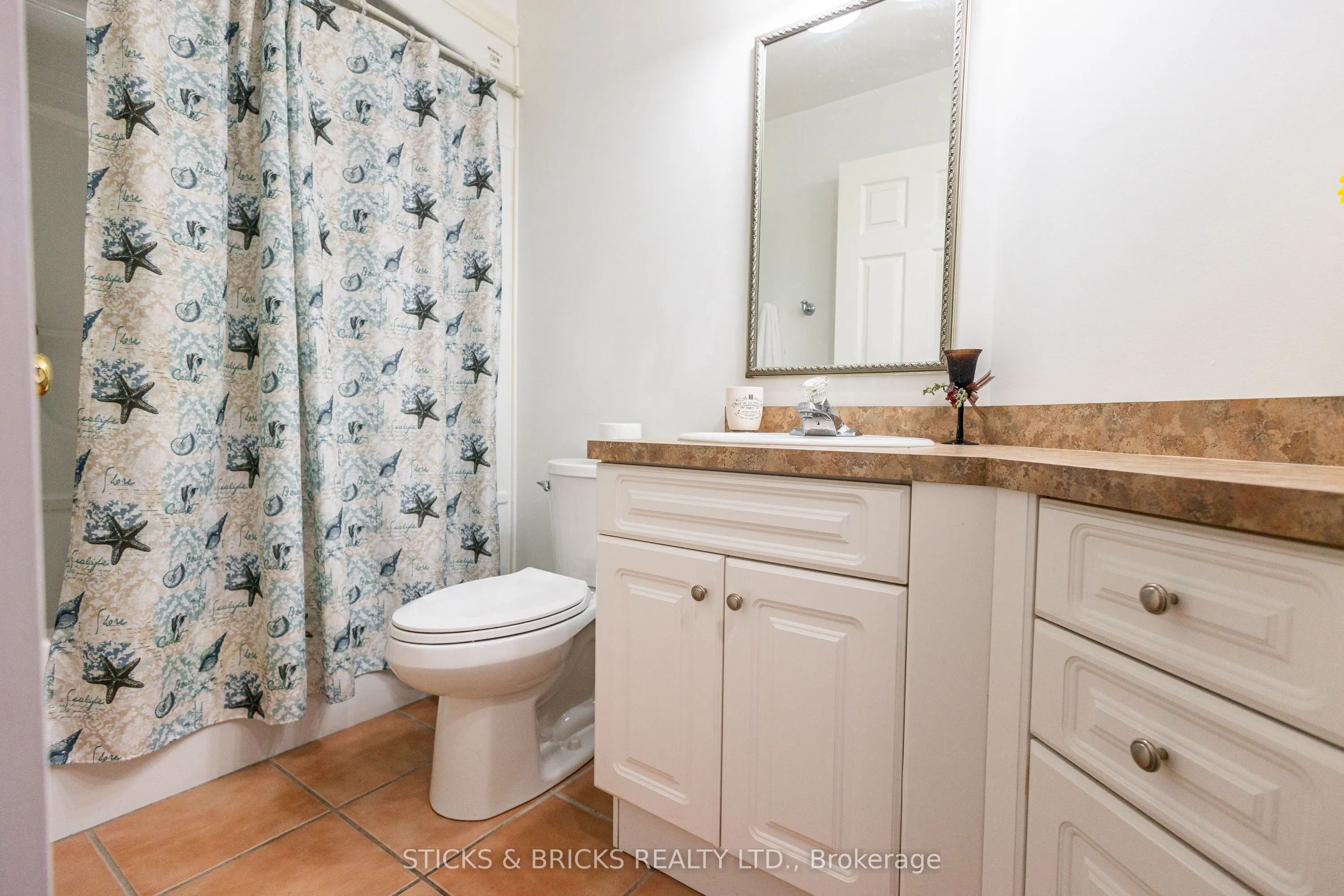 8207 Beaver Glen Drive