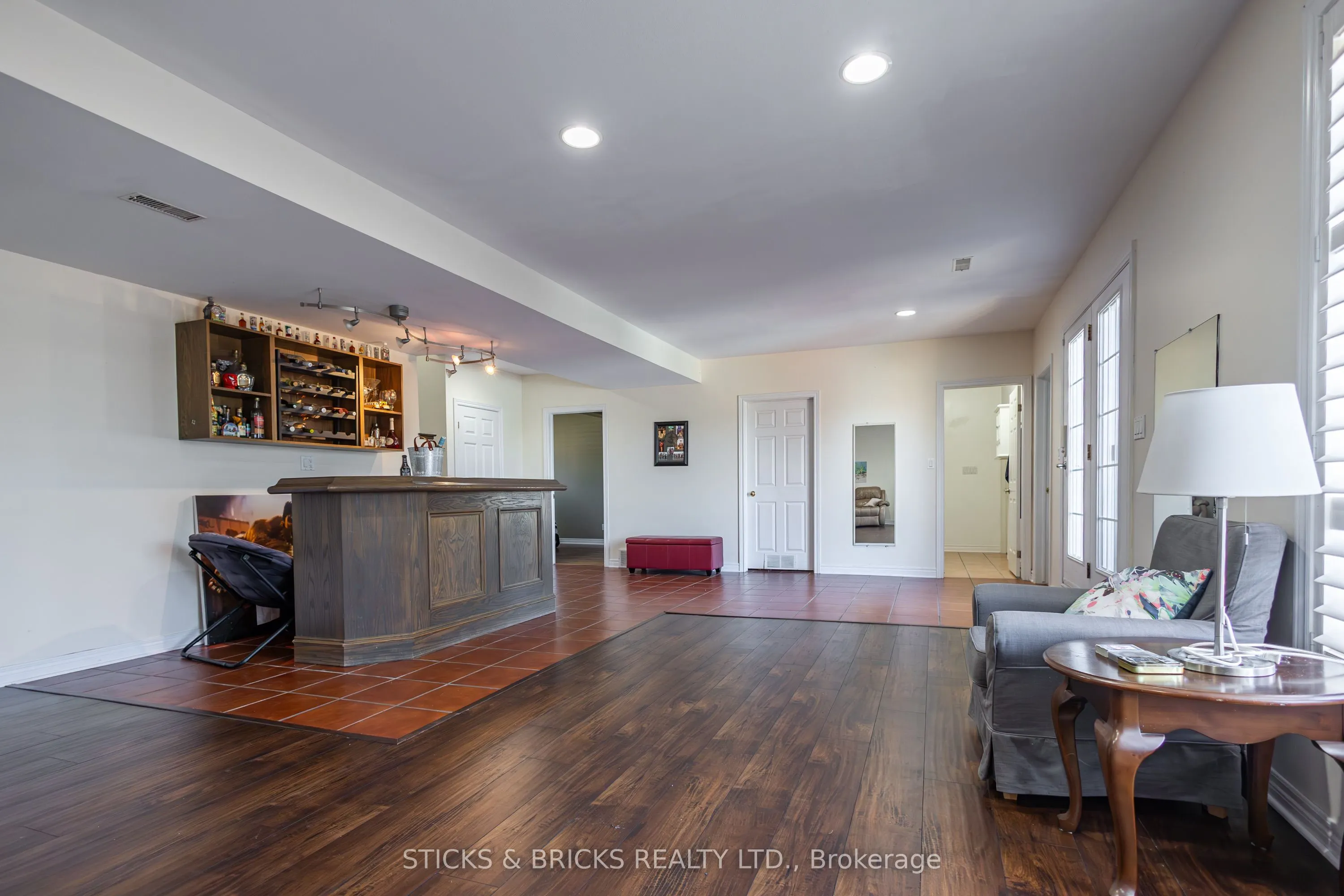 8207 Beaver Glen Drive
