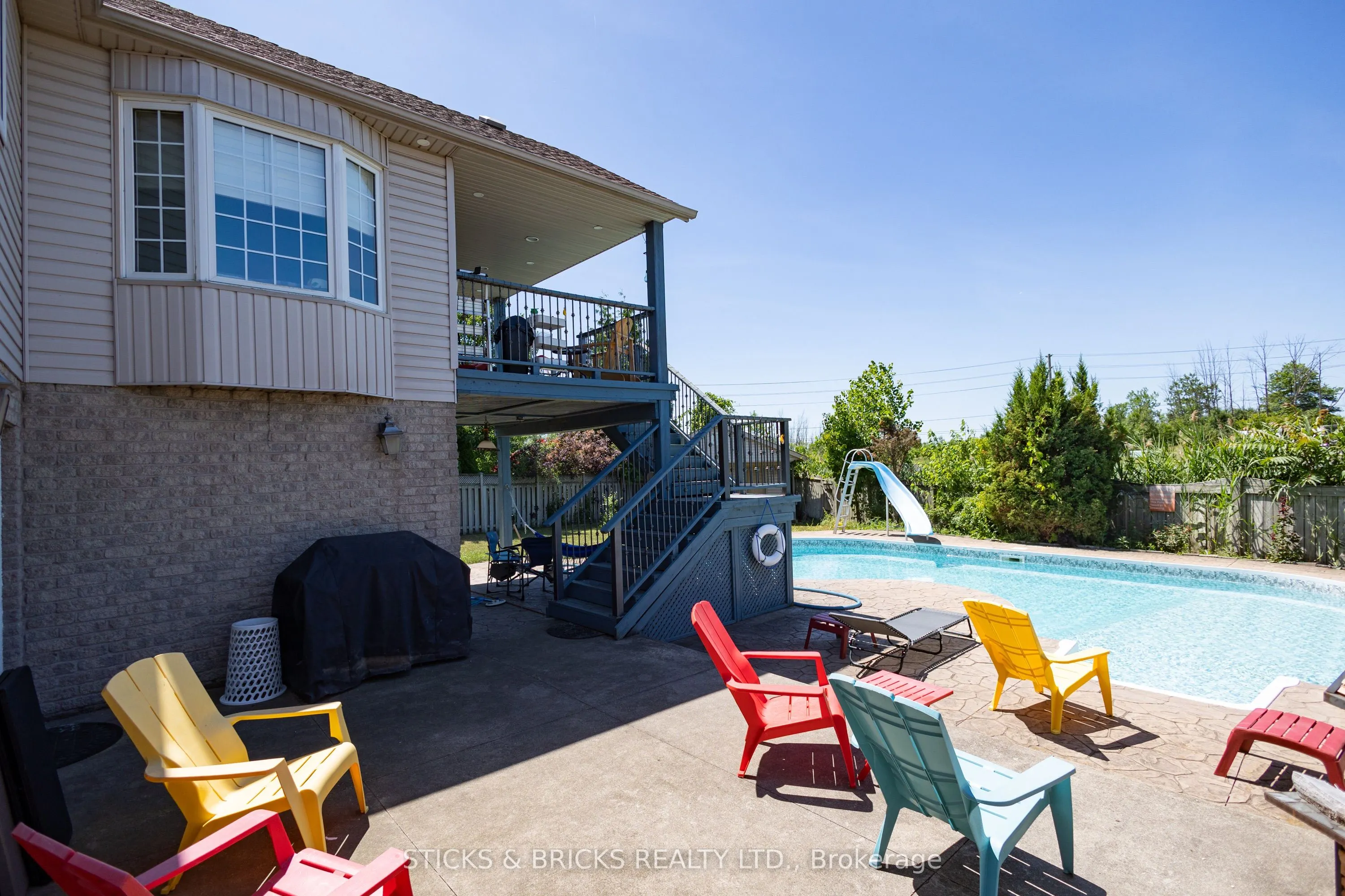 8207 Beaver Glen Drive