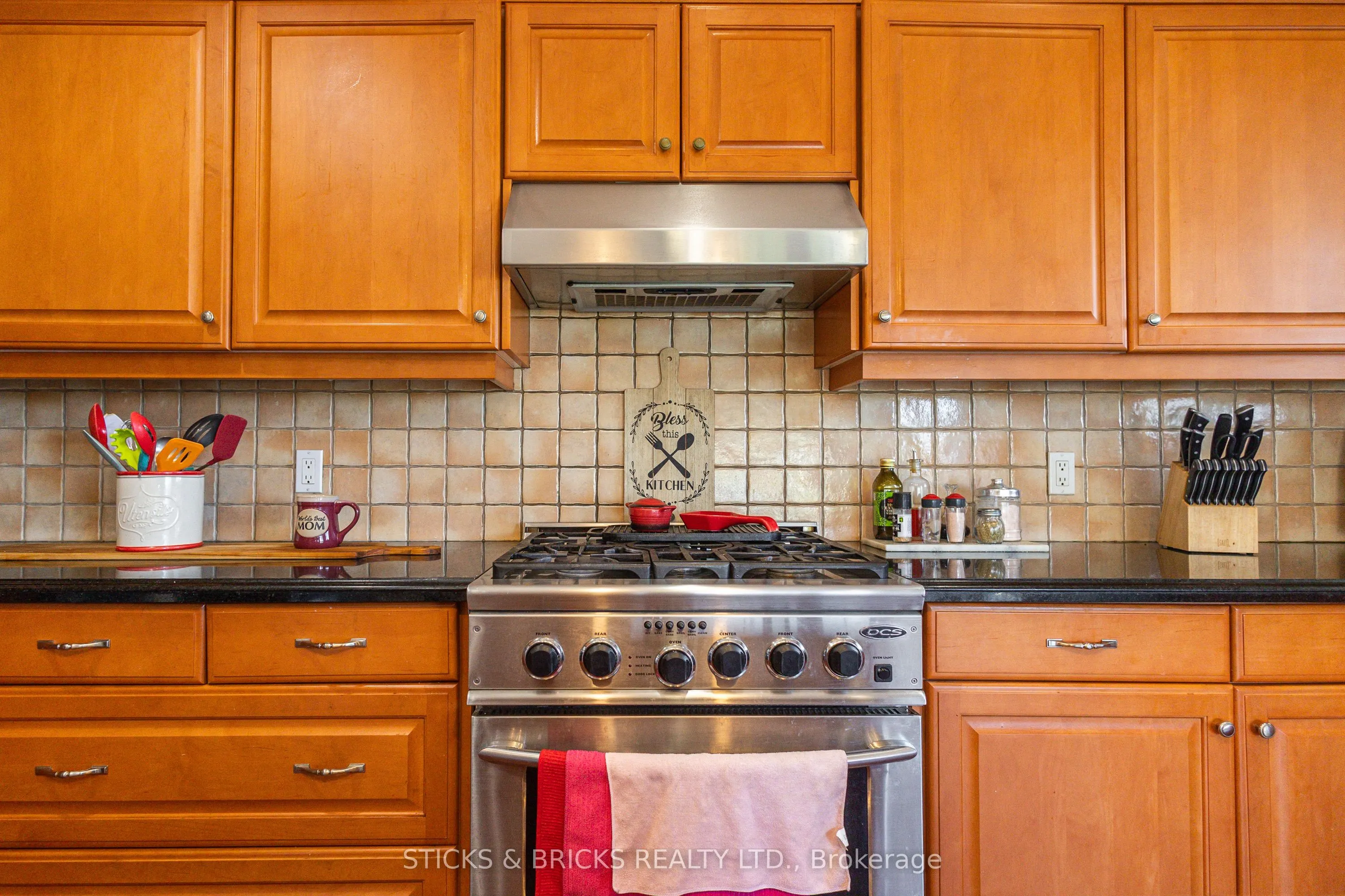 8207 Beaver Glen Drive
