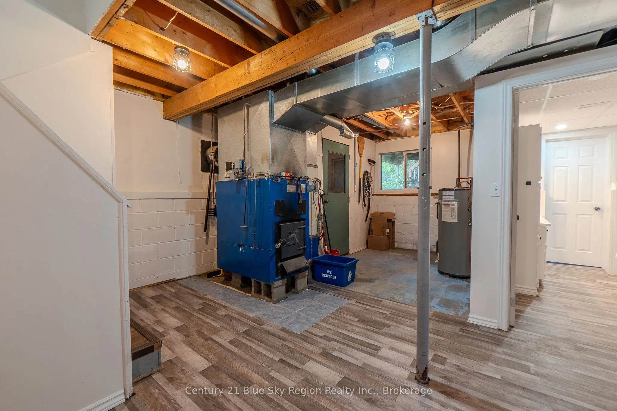 2225 Papineau Road