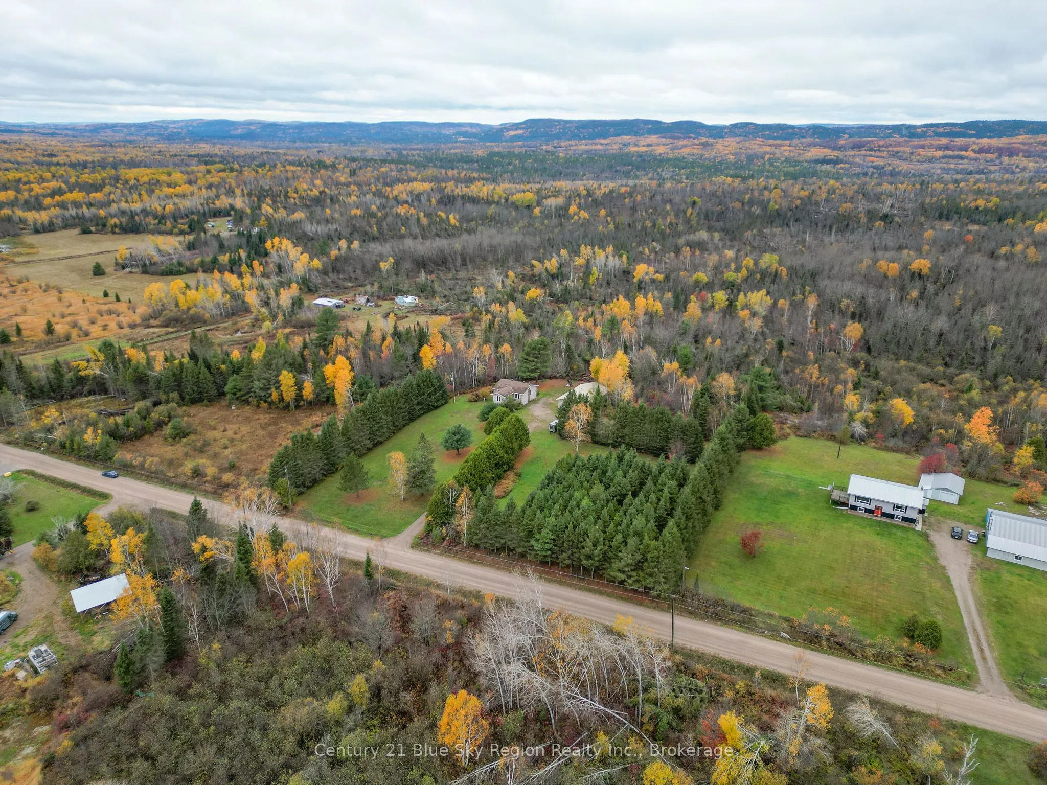 2225 Papineau Road