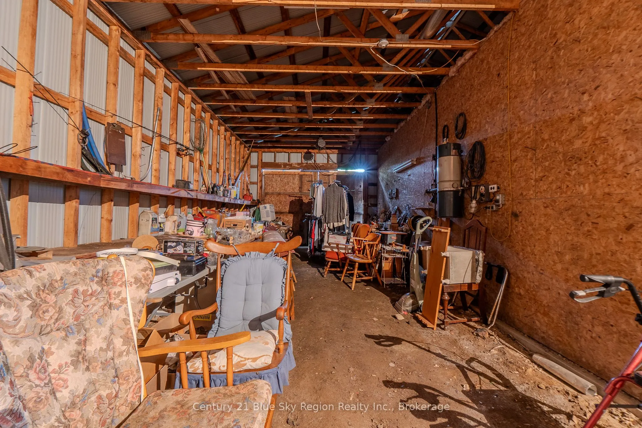 2225 Papineau Road