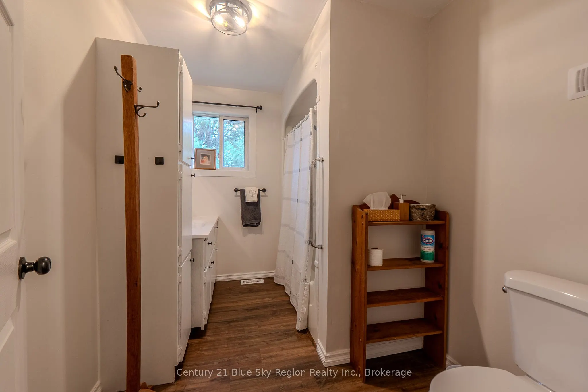2225 Papineau Road