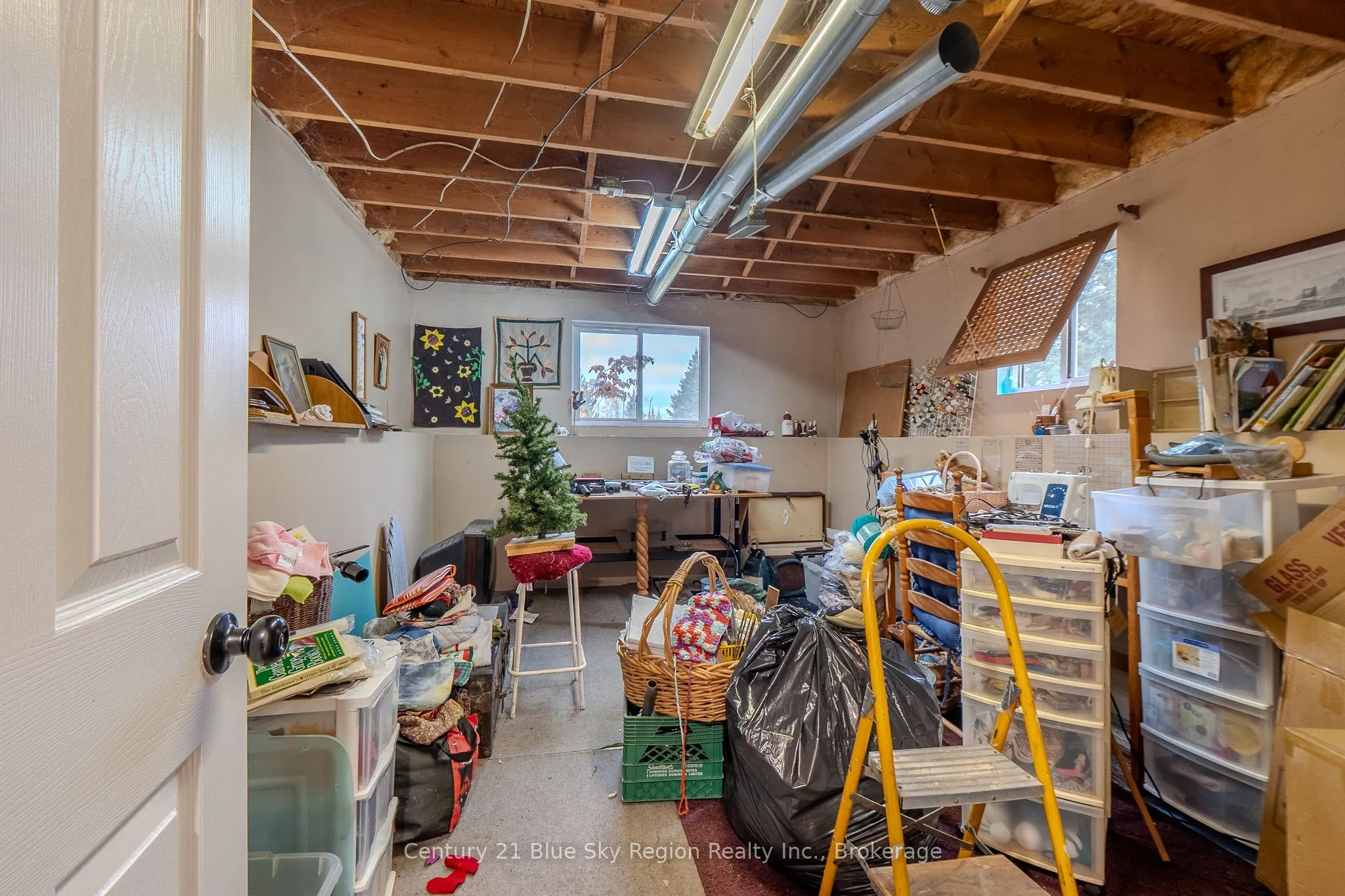 2225 Papineau Road