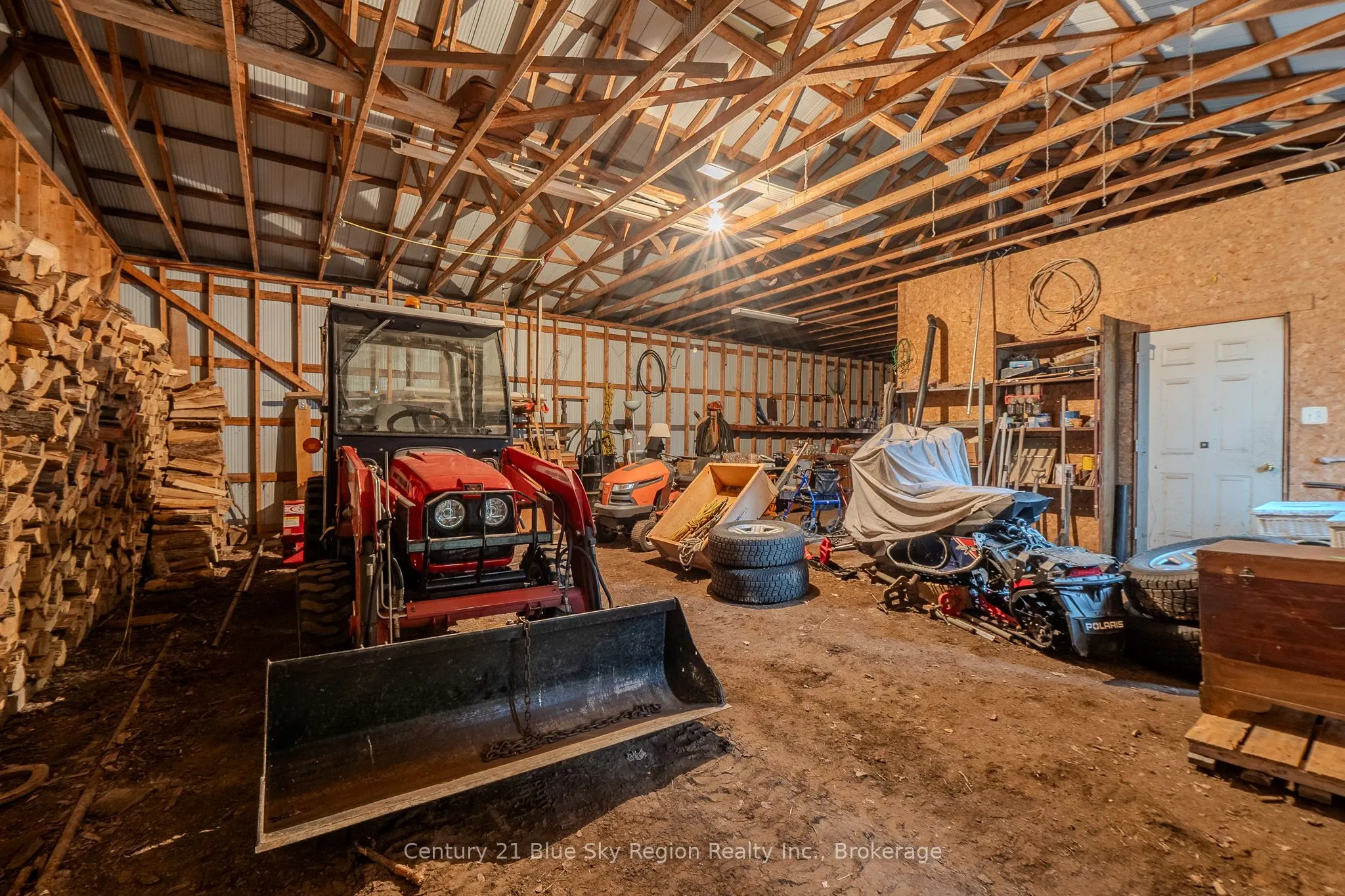 2225 Papineau Road
