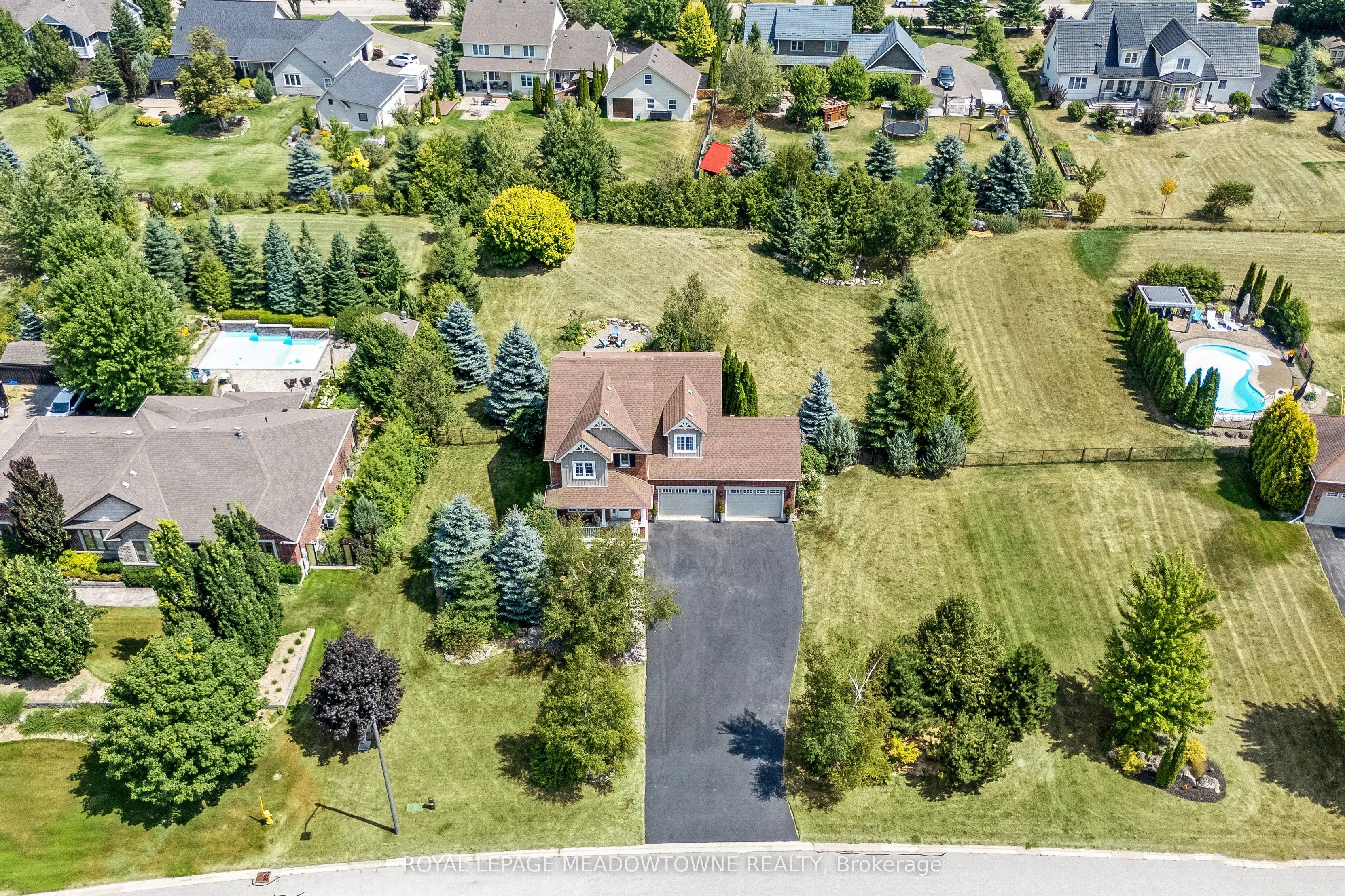 26 Island Lake Road