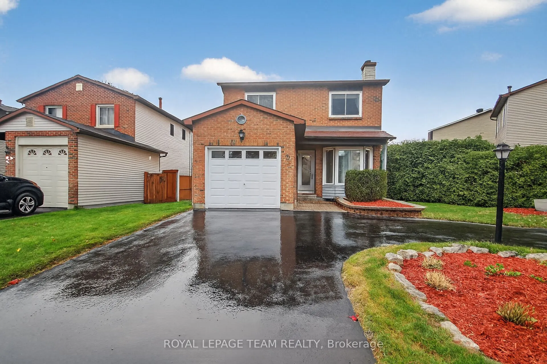 21 Raftus Square