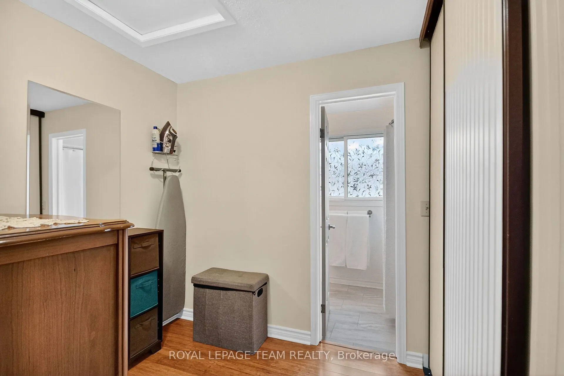 21 Raftus Square