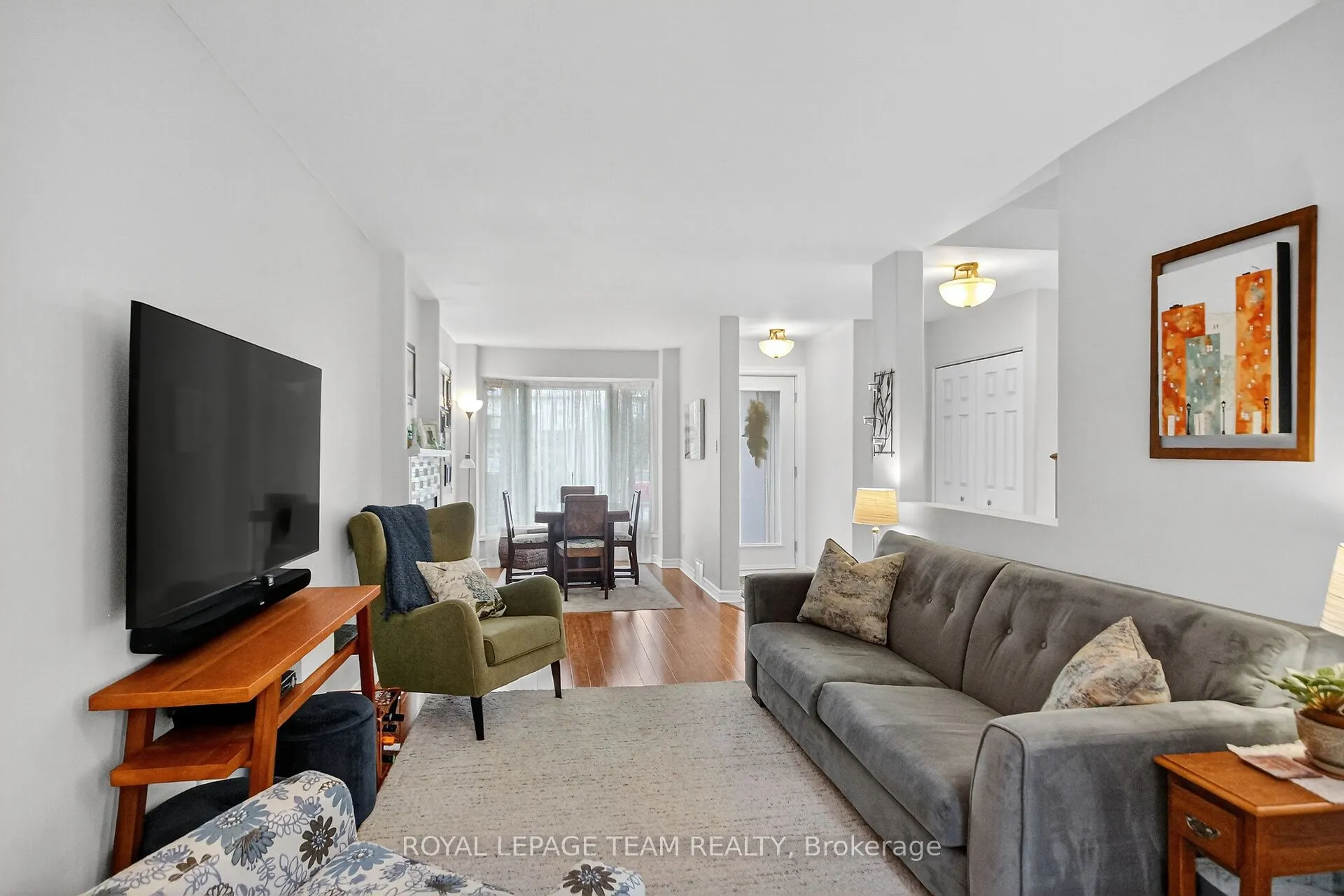 21 Raftus Square