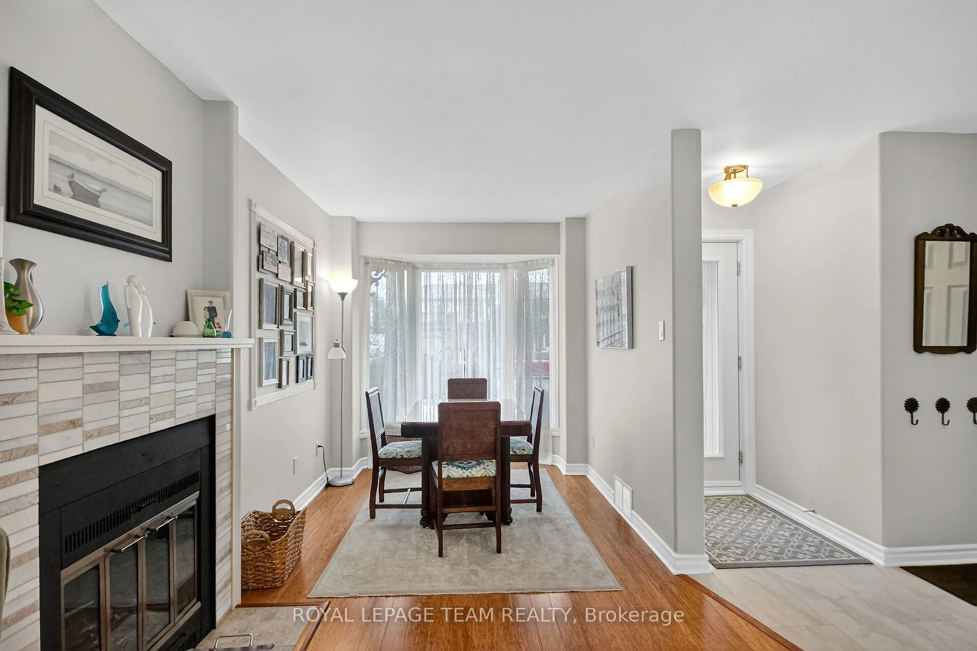 21 Raftus Square