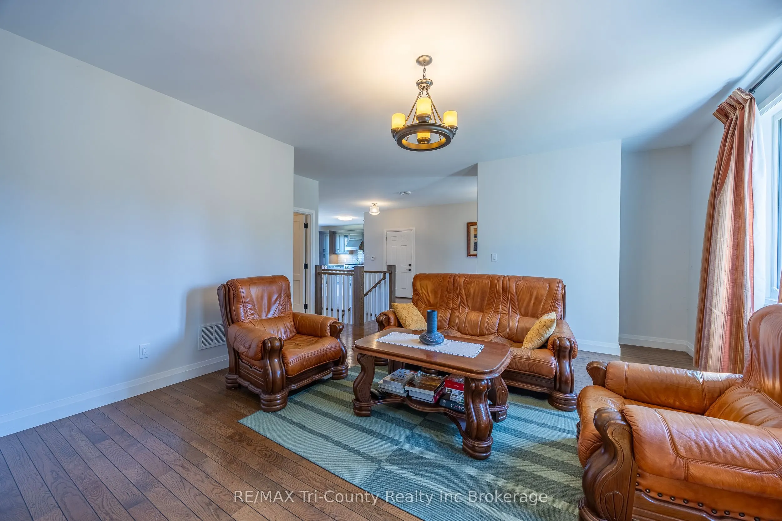 377 10th Concession Road