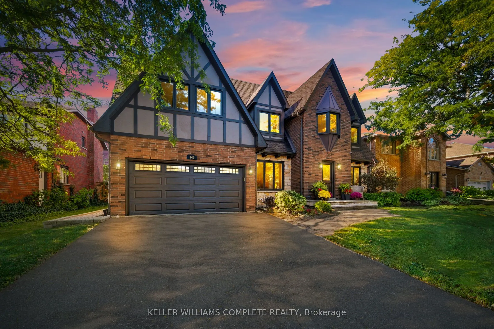 142 Meadowbrook Drive
