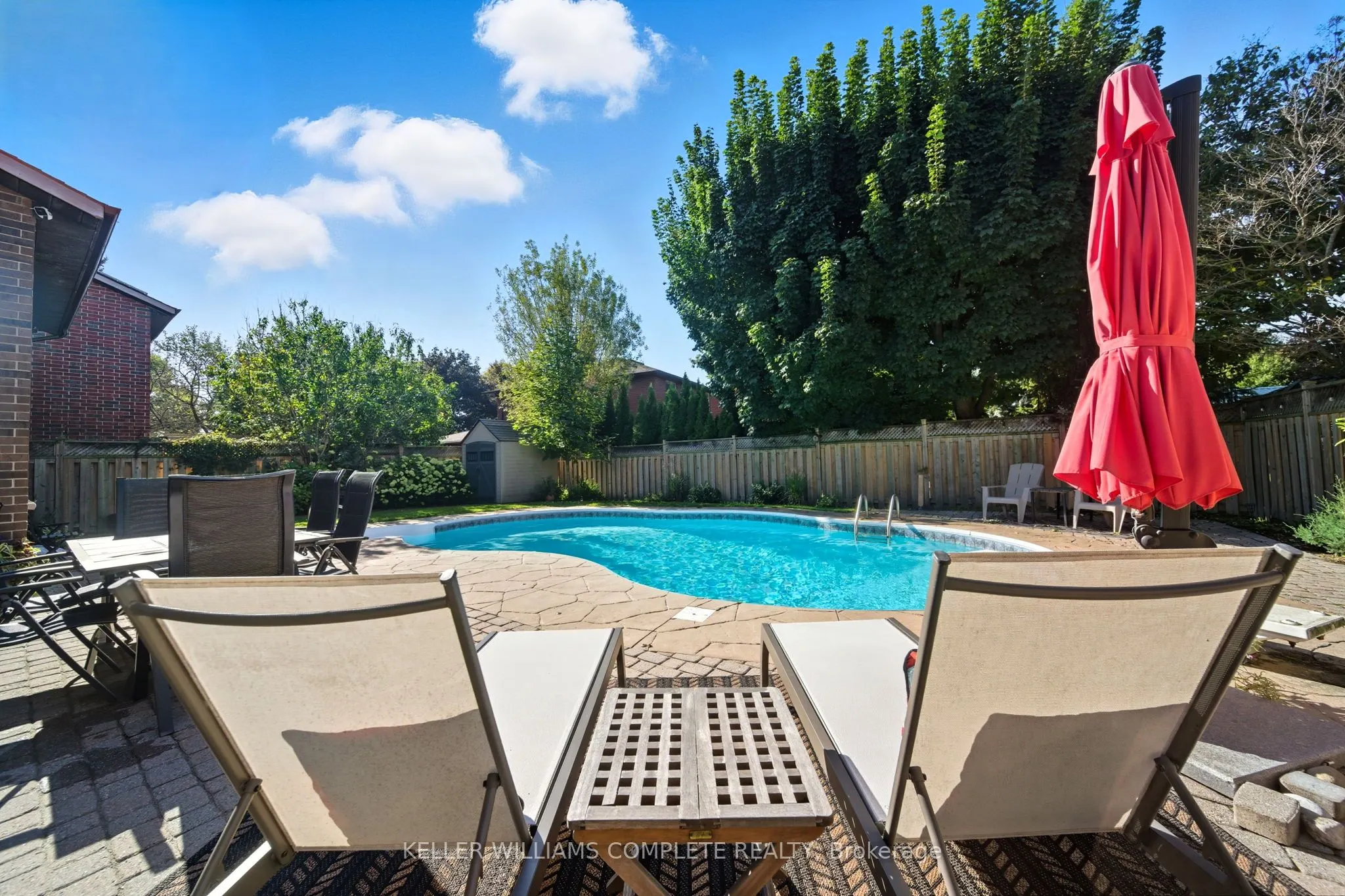 142 Meadowbrook Drive