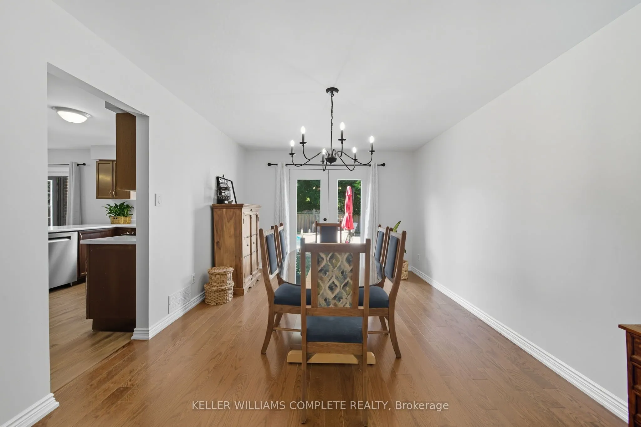 142 Meadowbrook Drive