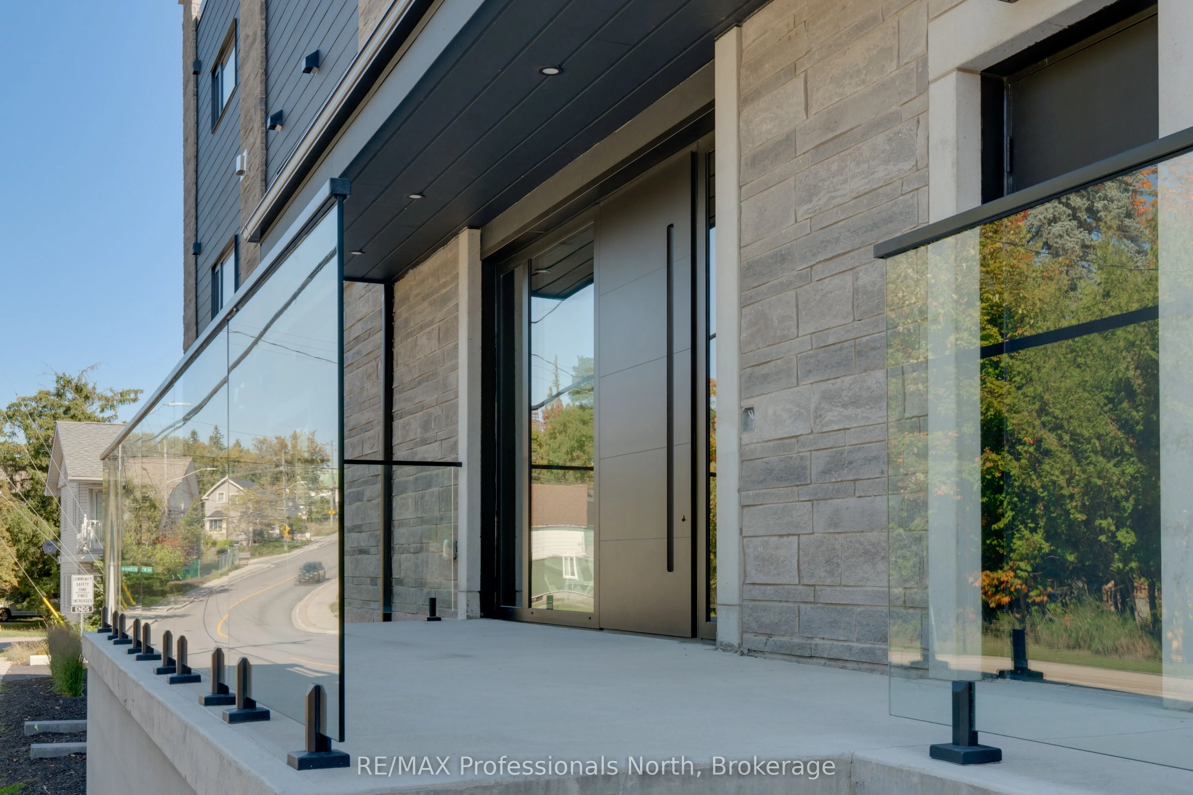 32 Brunel Road, #105