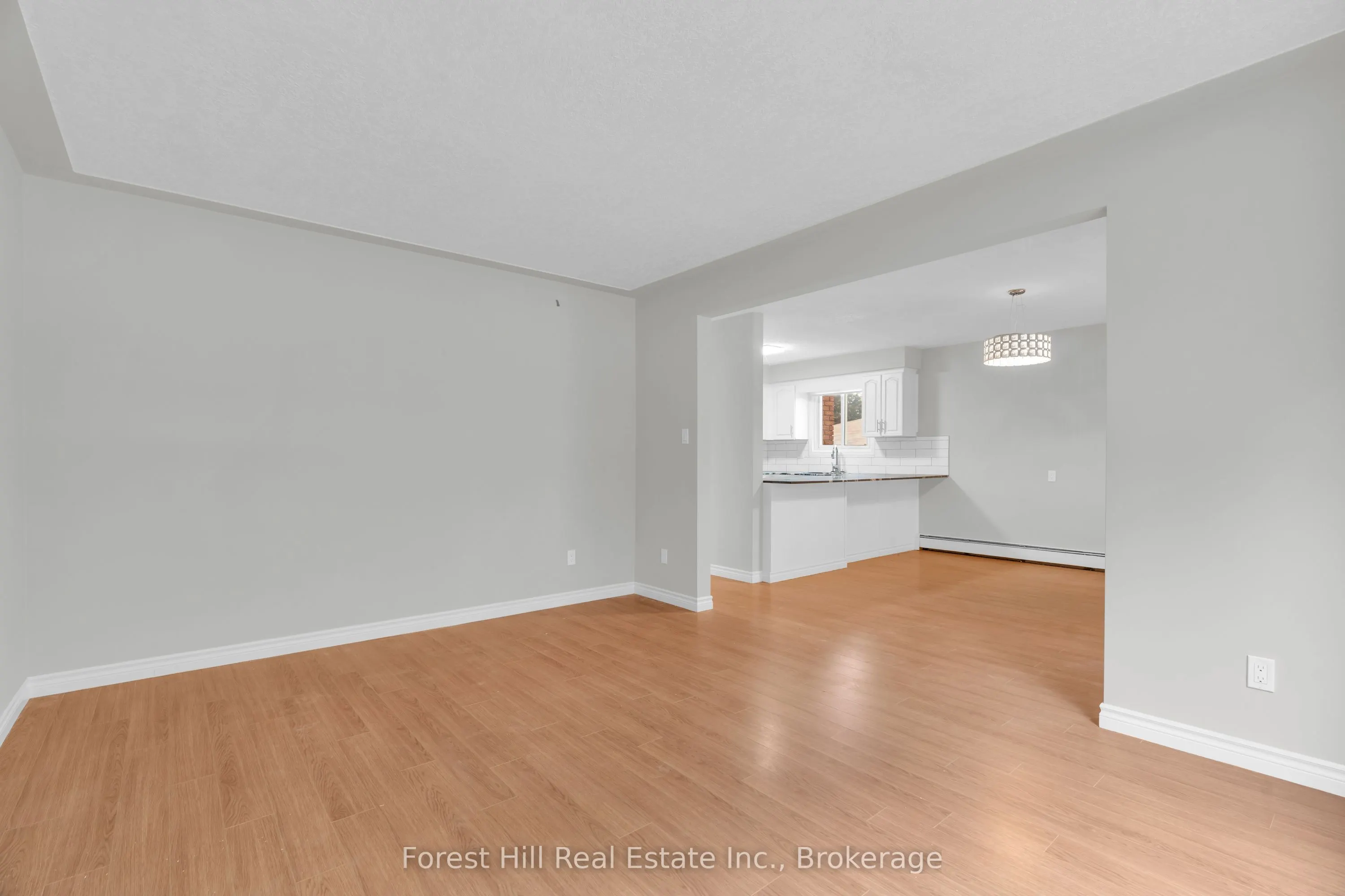 35 Shaftsbury Drive