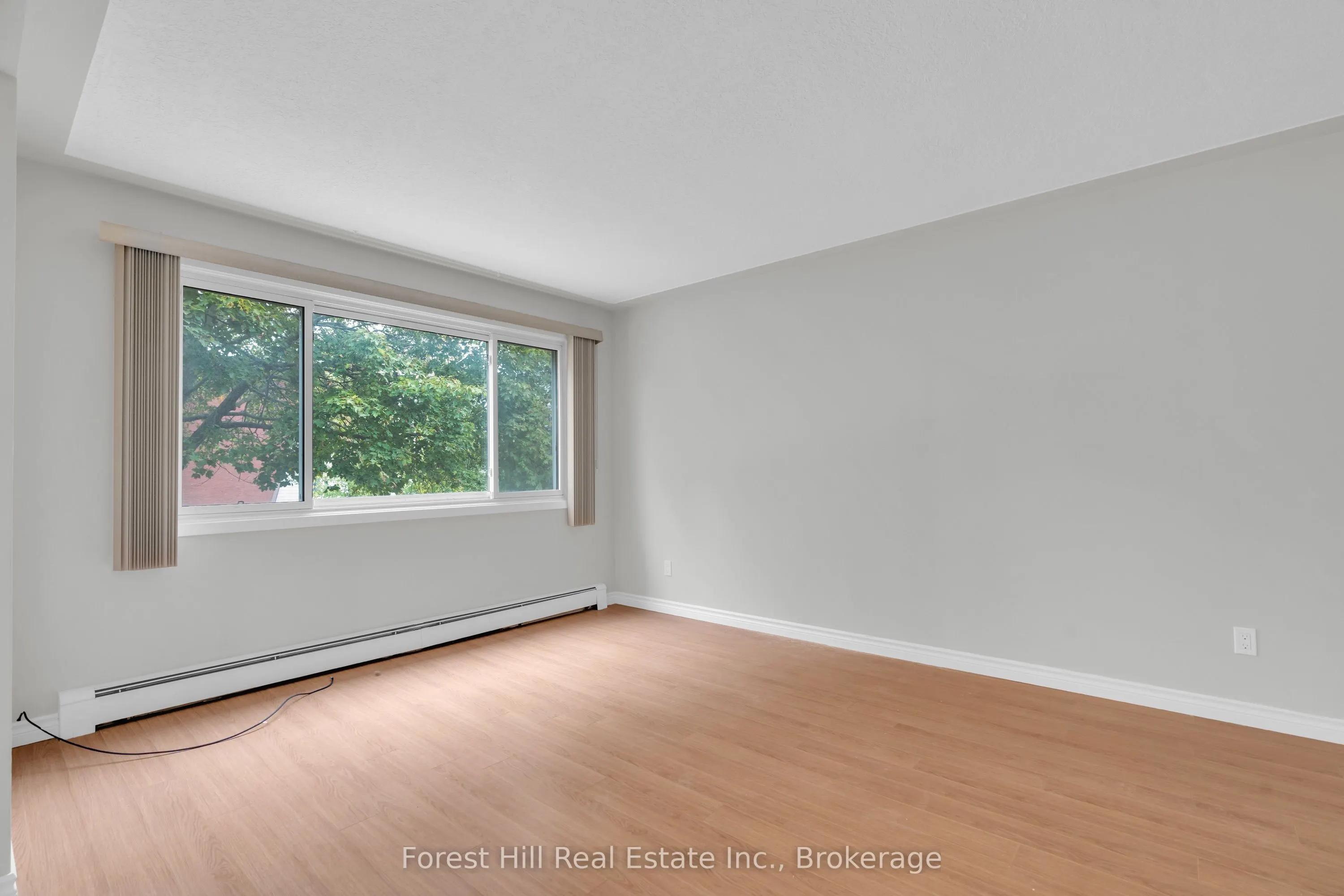 35 Shaftsbury Drive