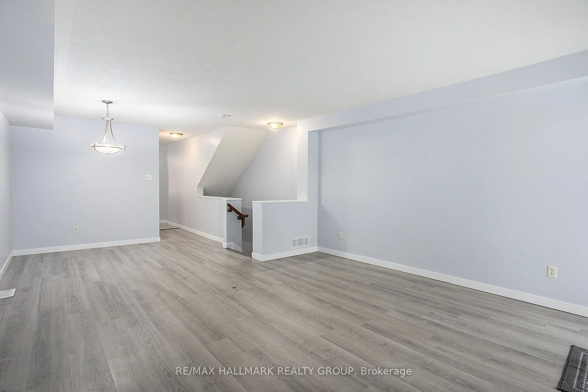 281 Aquaview Drive, #13