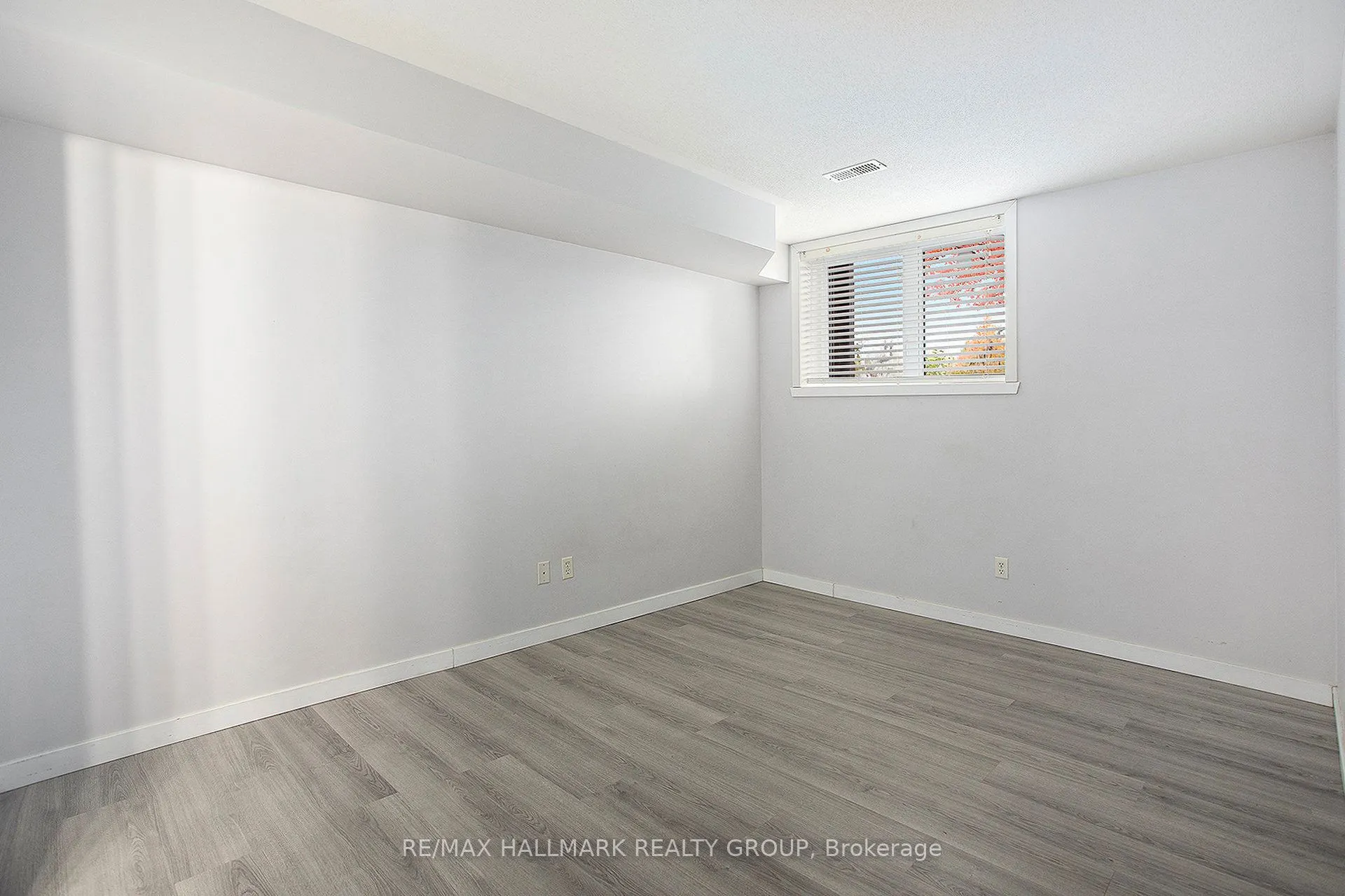 281 Aquaview Drive, #13