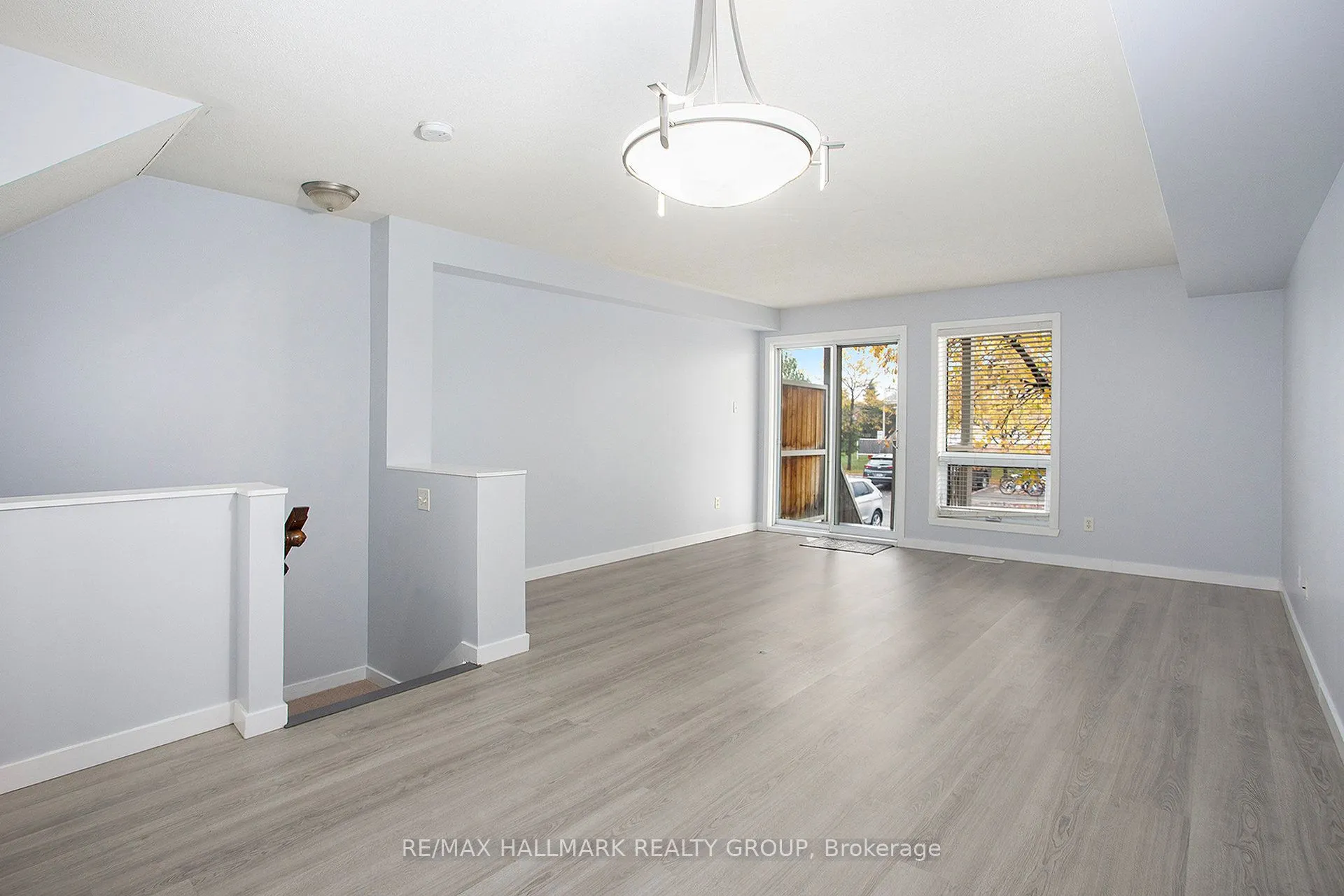281 Aquaview Drive, #13