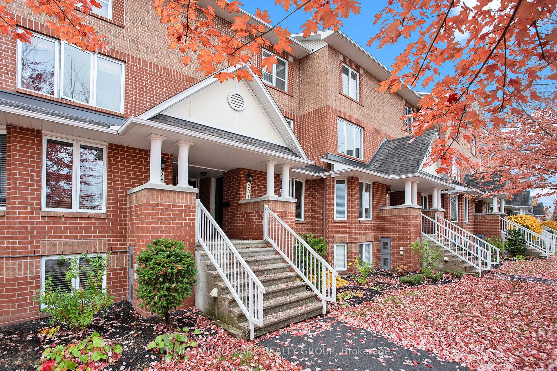 281 Aquaview Drive, #13