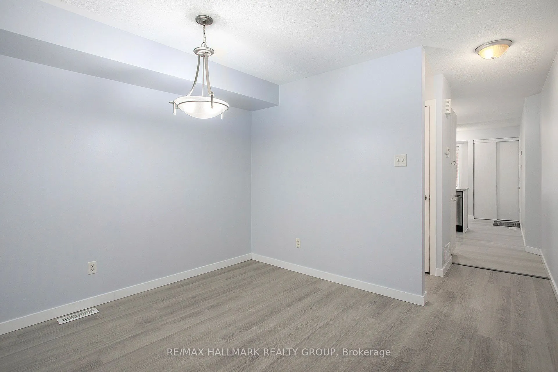 281 Aquaview Drive, #13