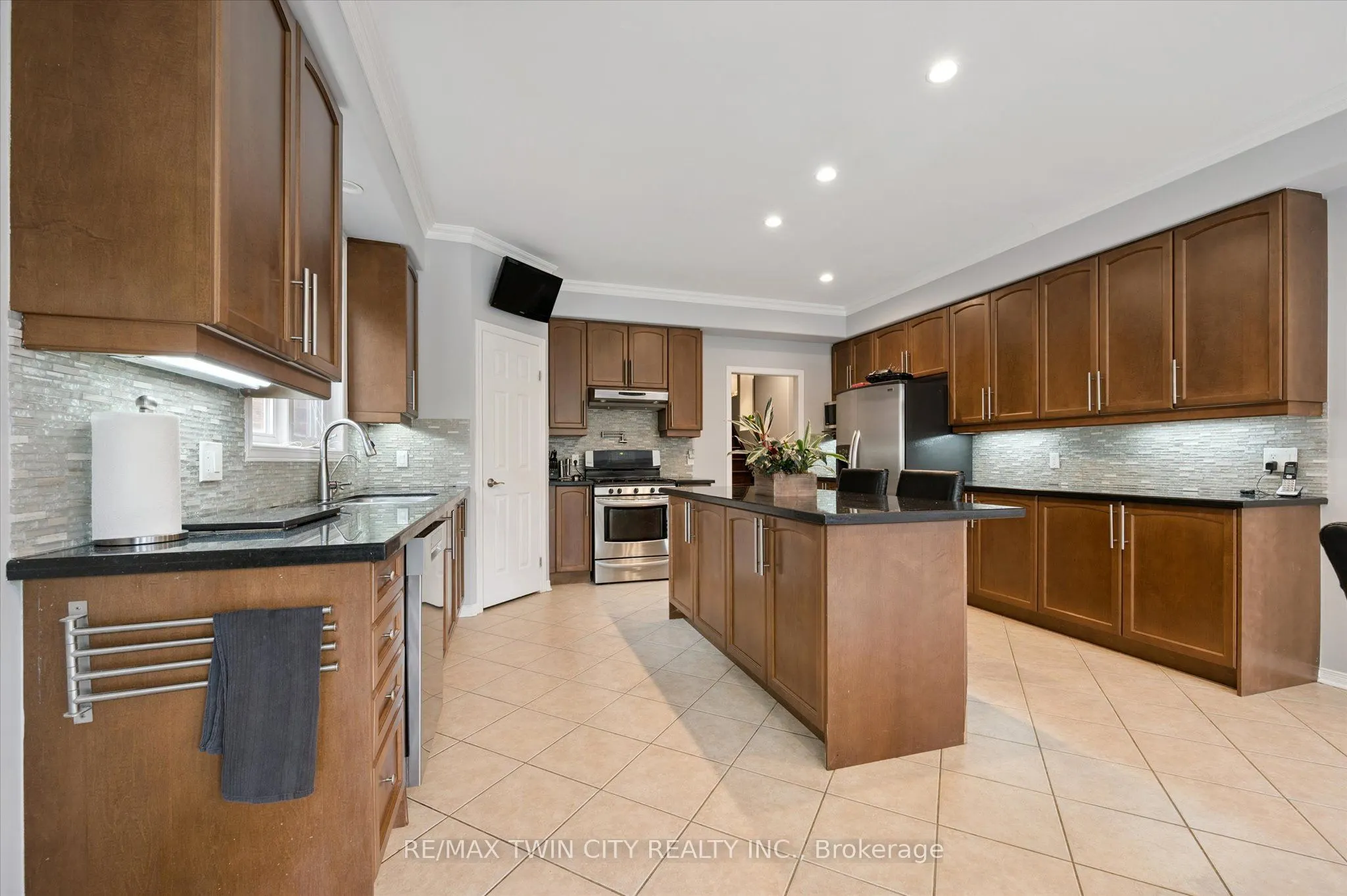 305 Pine Valley Drive