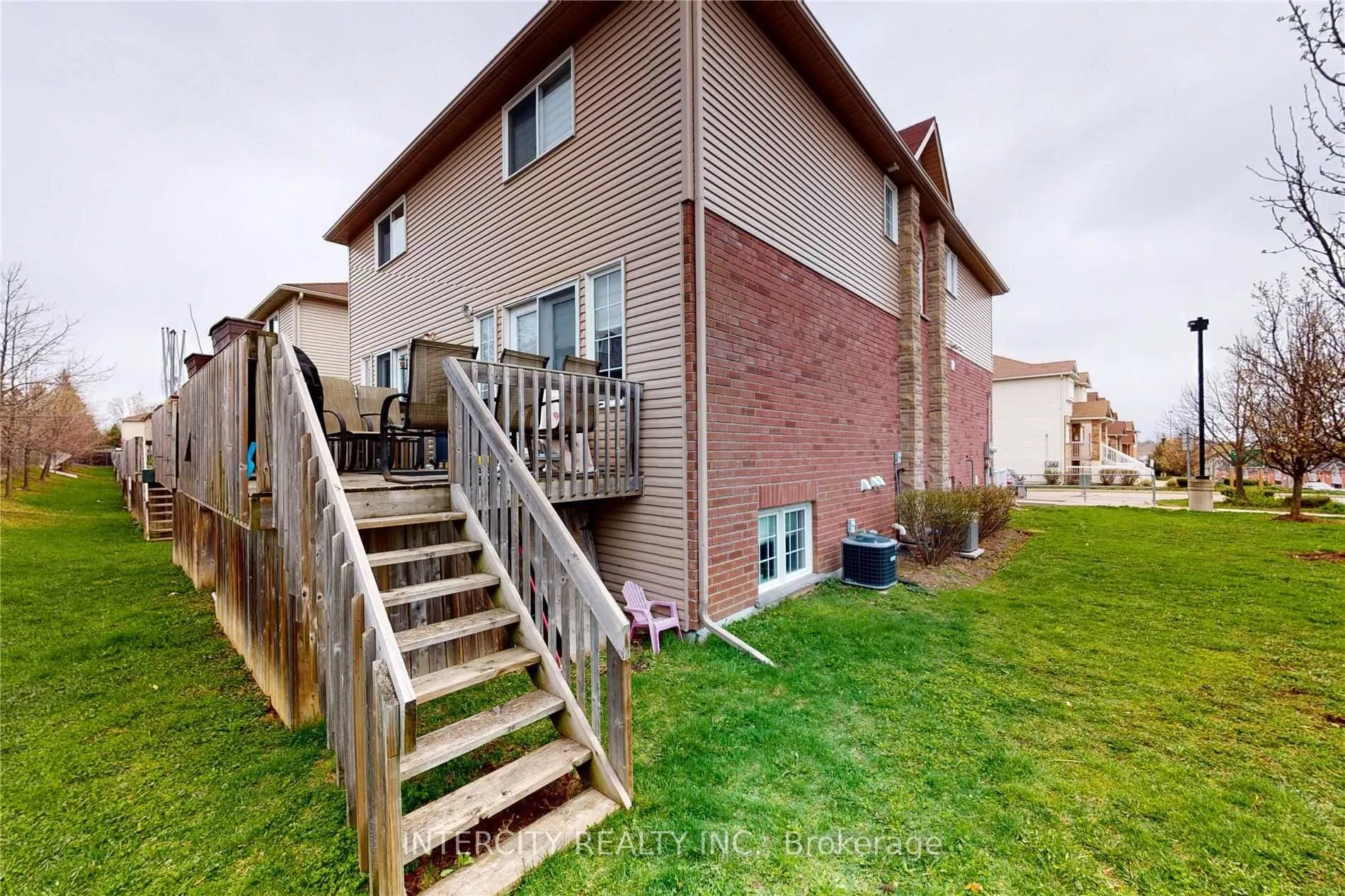 50 Howe Drive, #1A