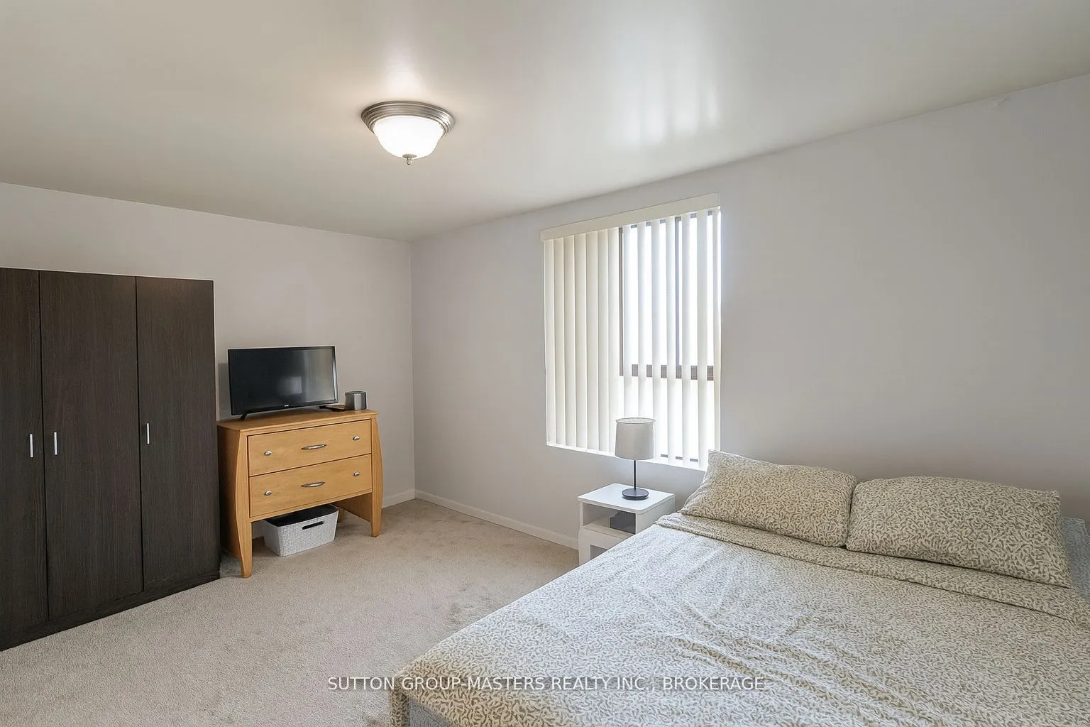 334 Queen Mary Road, #404