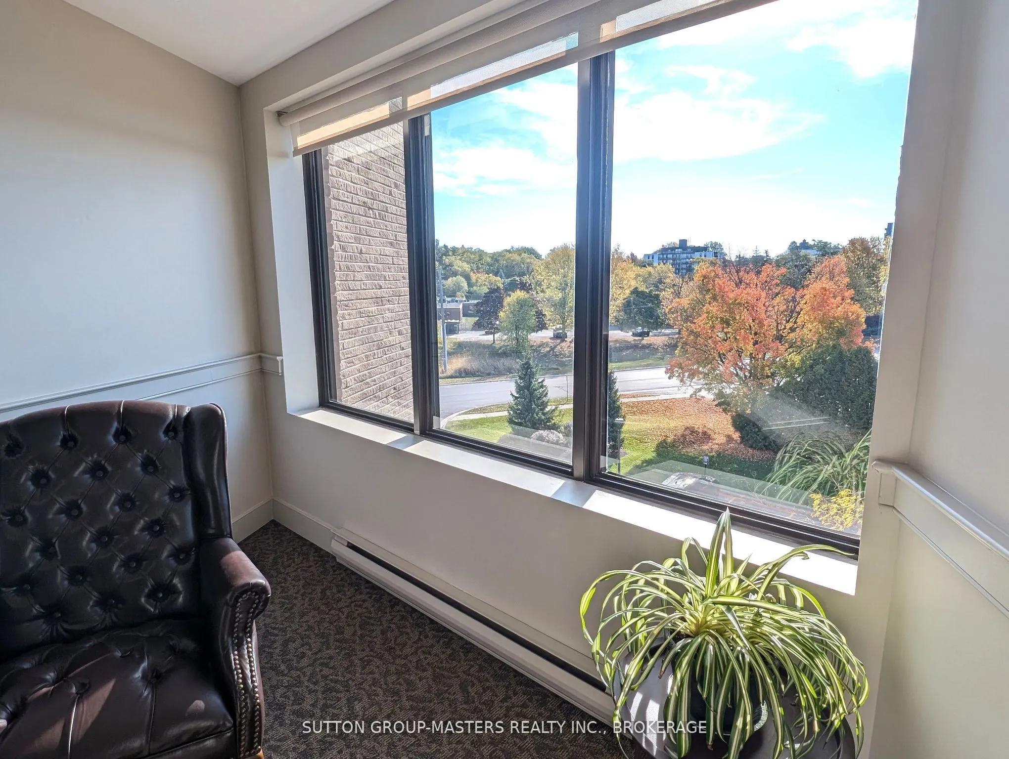 334 Queen Mary Road, #404